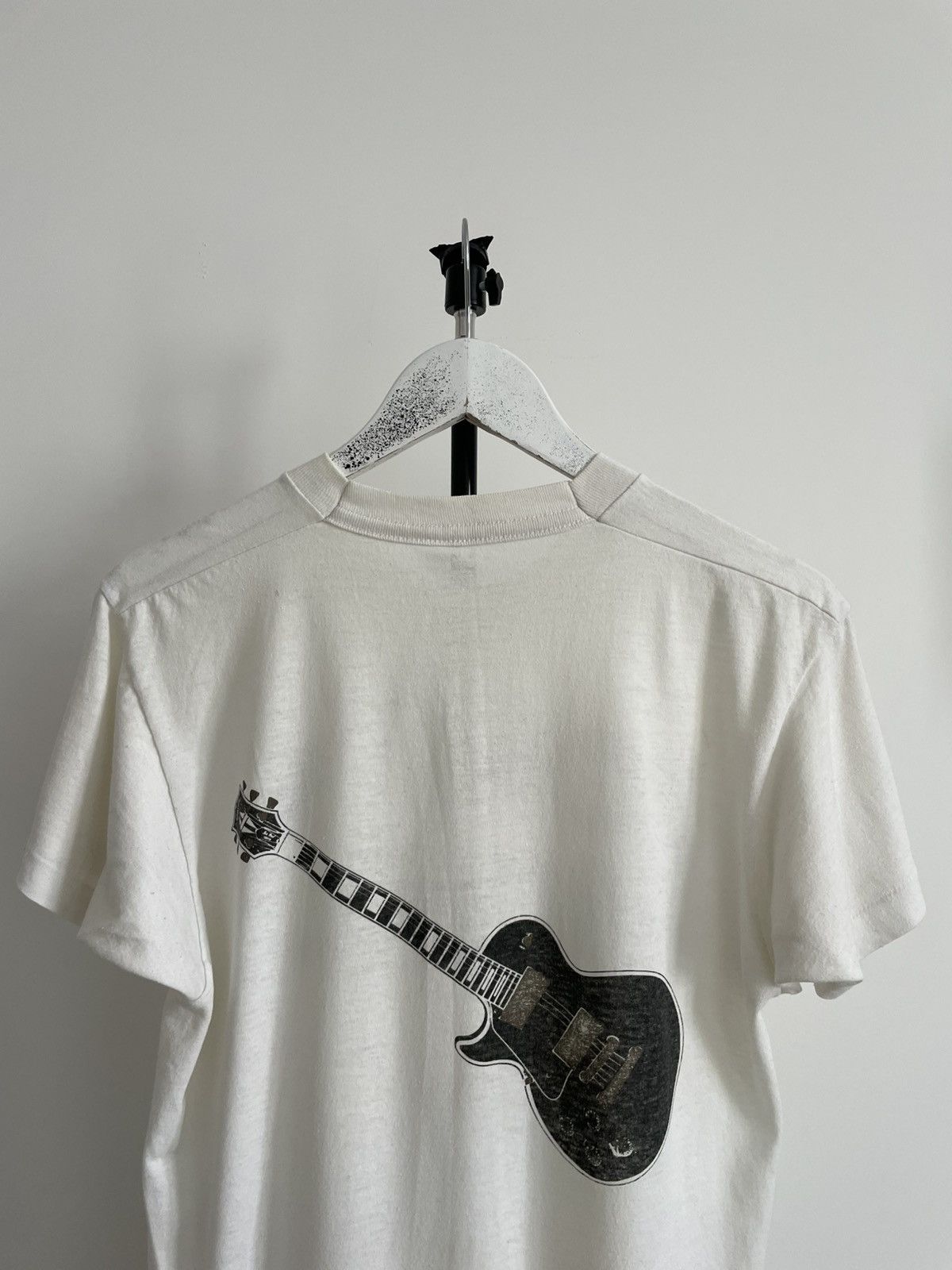 Band Tees Vintage Low Profile 80’s Rock Band USA T-Shirt VERY RARE Size US M / EU 48-50 / 2 - 4 Thumbnail