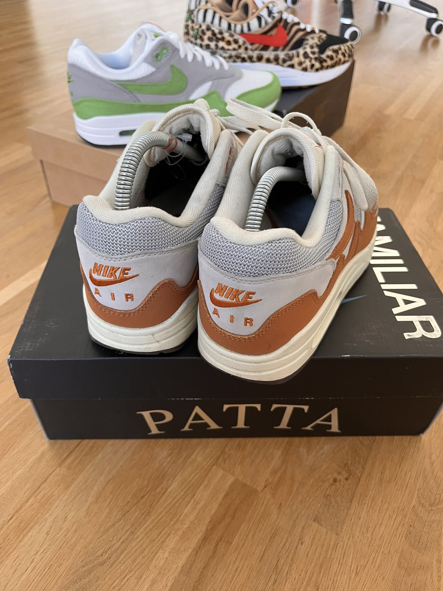 Nike Nike Air Max x Patta Monarch US9 Size US 9.5 / EU 42-43 - 3 Thumbnail
