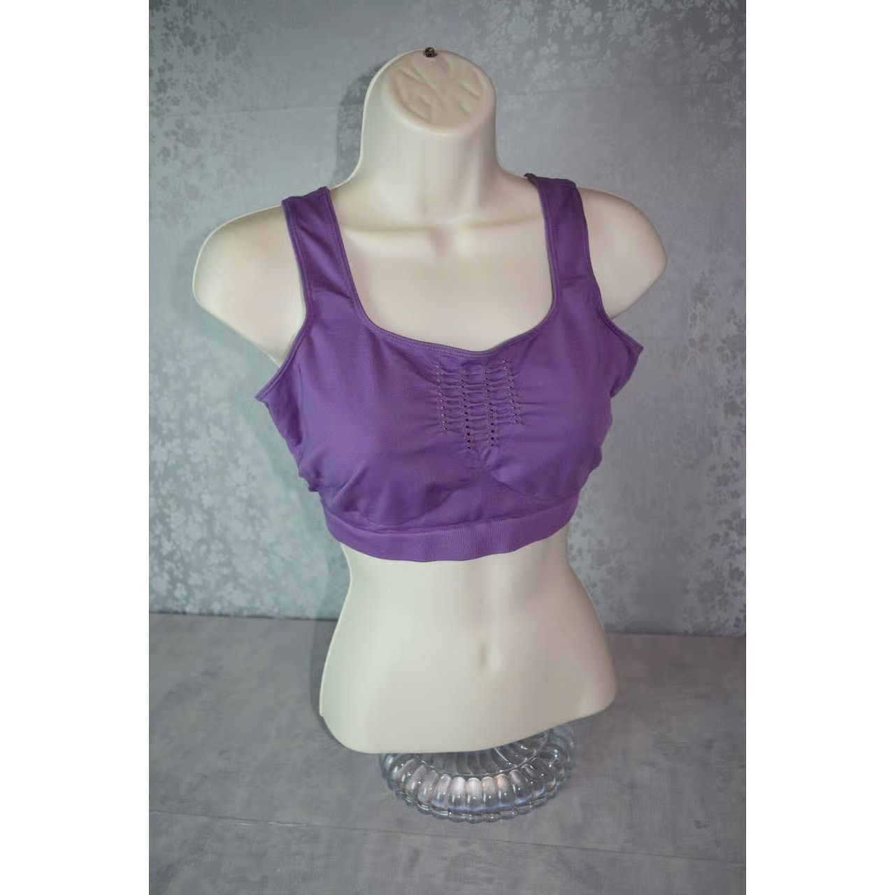 Vintage Vintage Real Form Wire-Free Sports Bra in Plum Plus Size 42C Size ONE SIZE - 1 Thumbnail