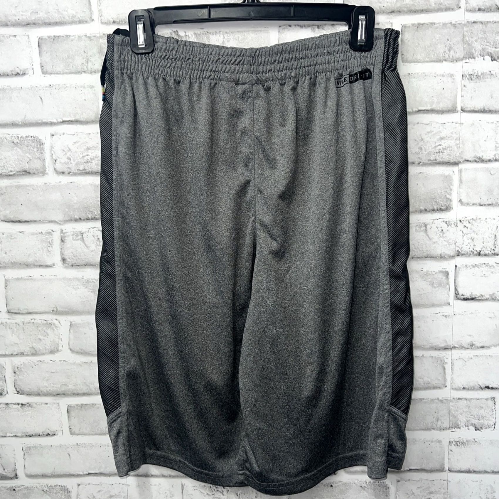 Hurley Hurley Nike Dri Fit, Buckle, Gray Athletic Shorts Mens Size S Size US 29 - 4 Thumbnail