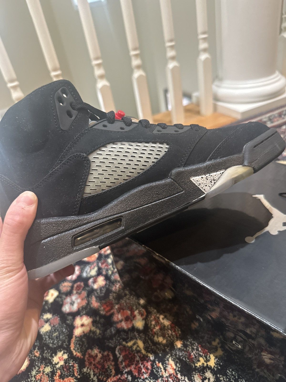 Jordan Brand 2011 Jordan 5 Black Metallic Size US 9 / EU 42 - 10 Thumbnail