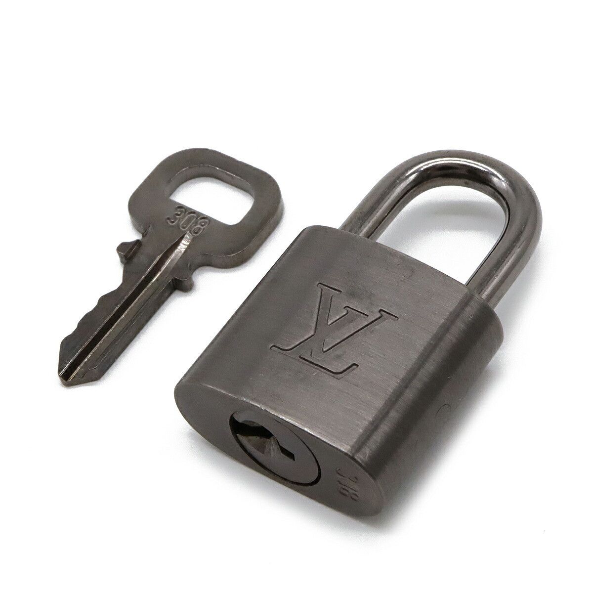 Louis Vuitton Louis Vuitton Louis Vuitton Metal Padlock Lock and Key Set 308 Metal Other 308 DUTY FREE for USA Size ONE SIZE - 1 Thumbnail