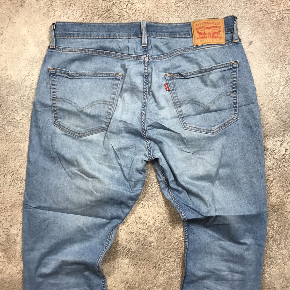 Vintage Vintage 90s Levis Faded Distressed Relaxed Fit Jeans Grunge Size US 33 - 4 Thumbnail