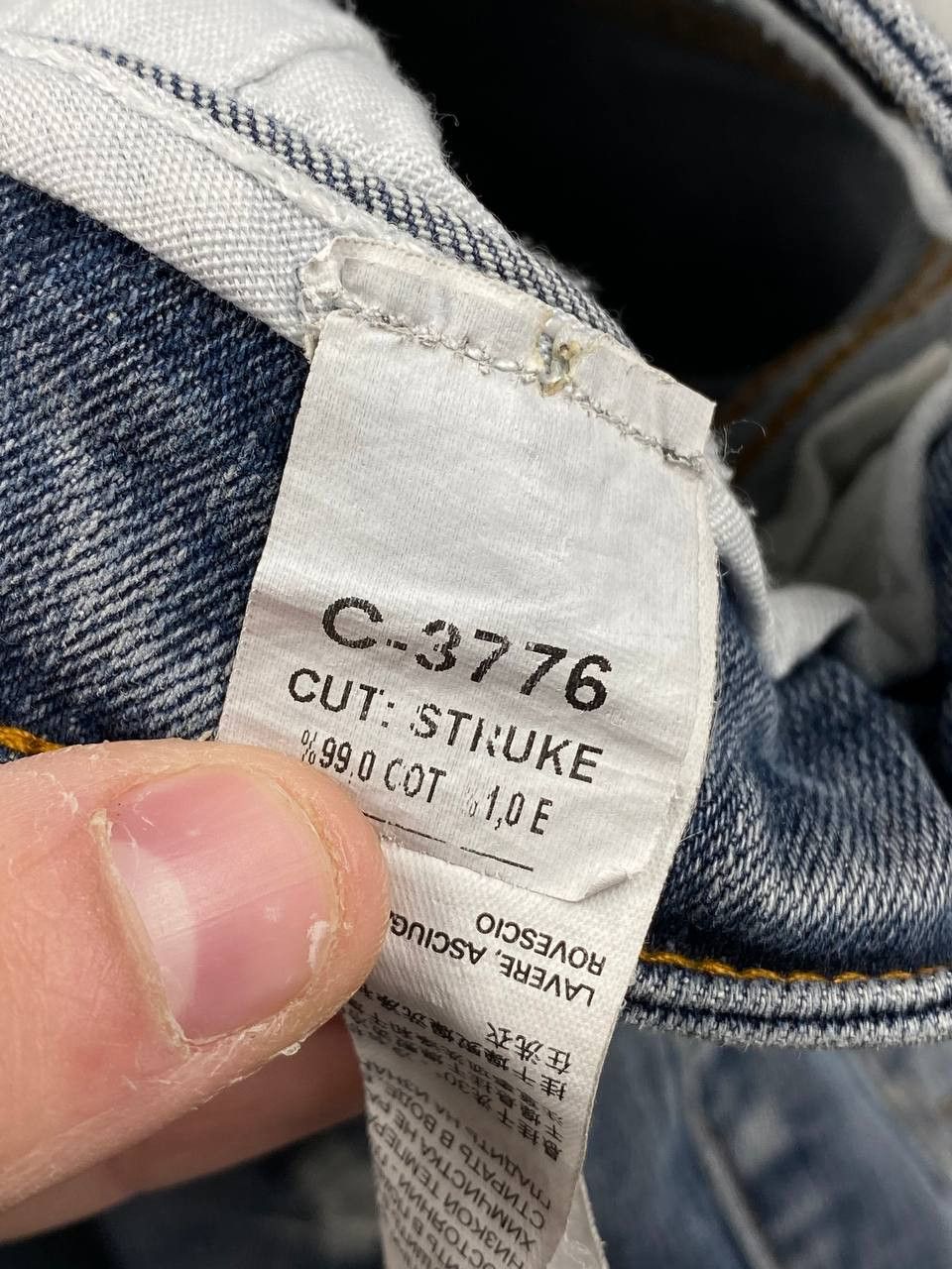 Dolce & Gabbana Vintage Dolce Gabbana Faded Denim Jeans Metal Logo Size US 34 / EU 50 - 15 Thumbnail