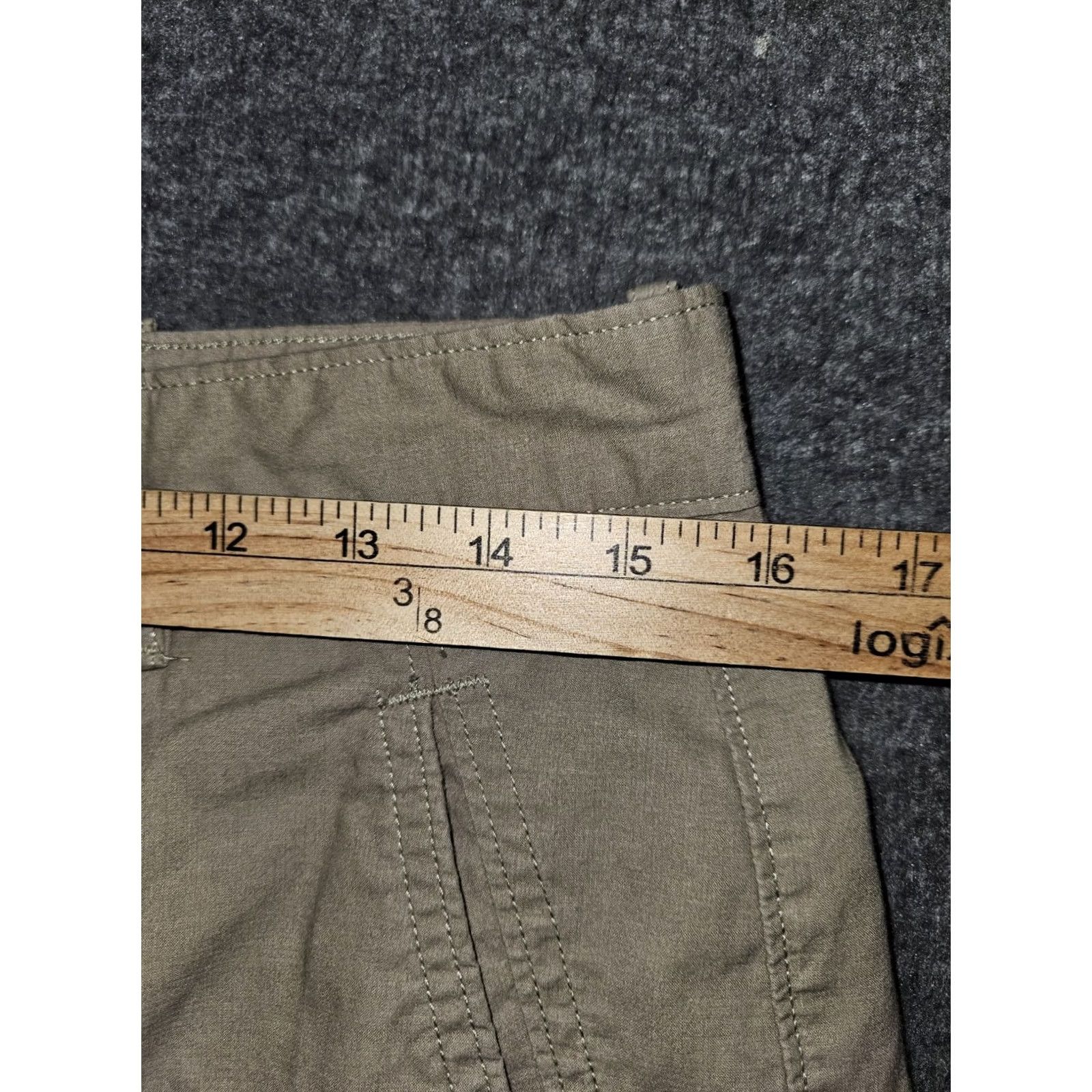 Levi's Levi's Cargo Shorts Men 30 Beige High Rise White Tab Long Casual 90s Outdoor American Mens Size US 30 / EU 46 - 4 Thumbnail