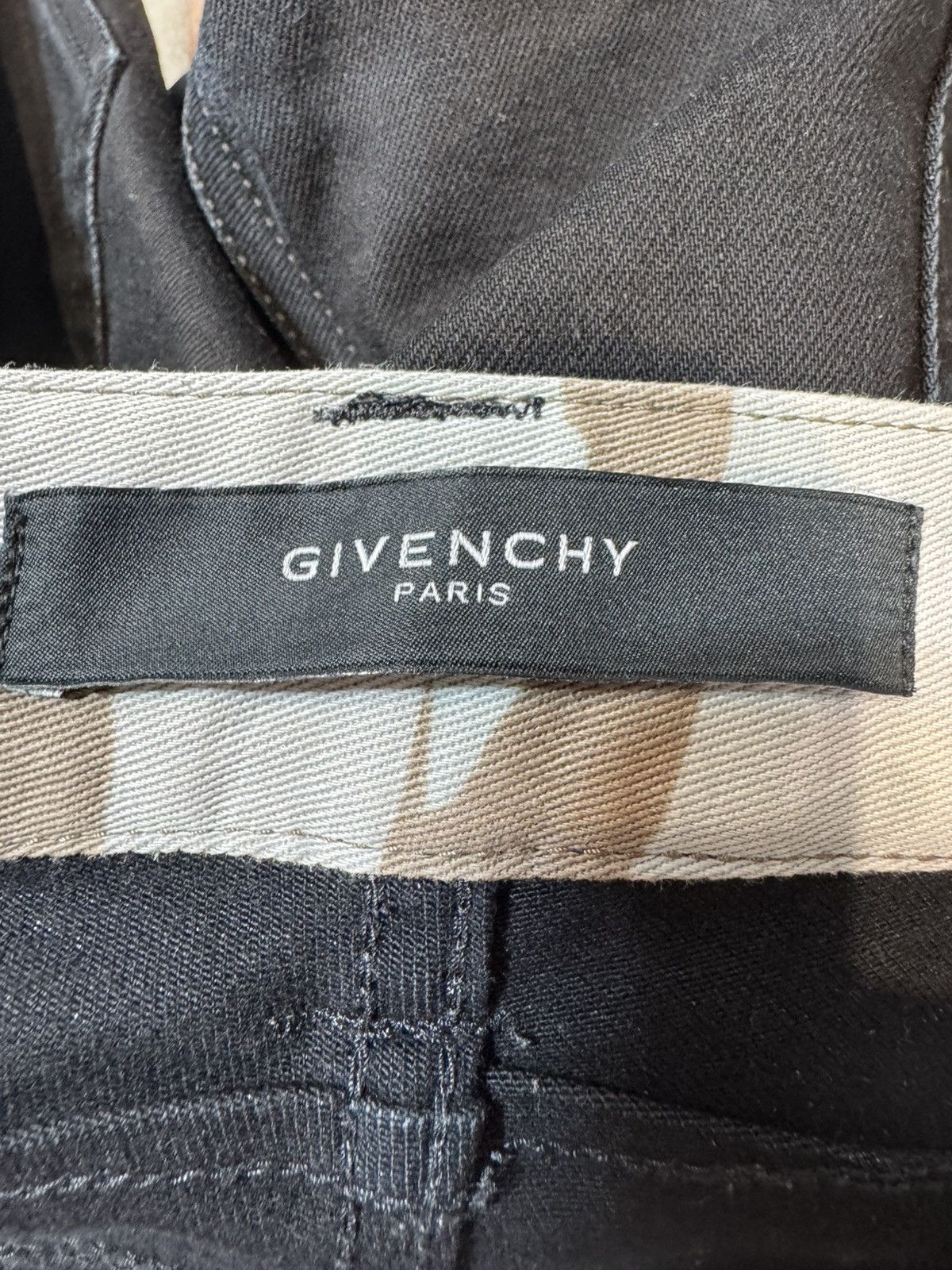 Givenchy 🗜️ GIVENCHY RARE DENIM BLACK STRECH COTTON W/ Chrome Zipper Size US 34 / EU 50 - 6 Thumbnail