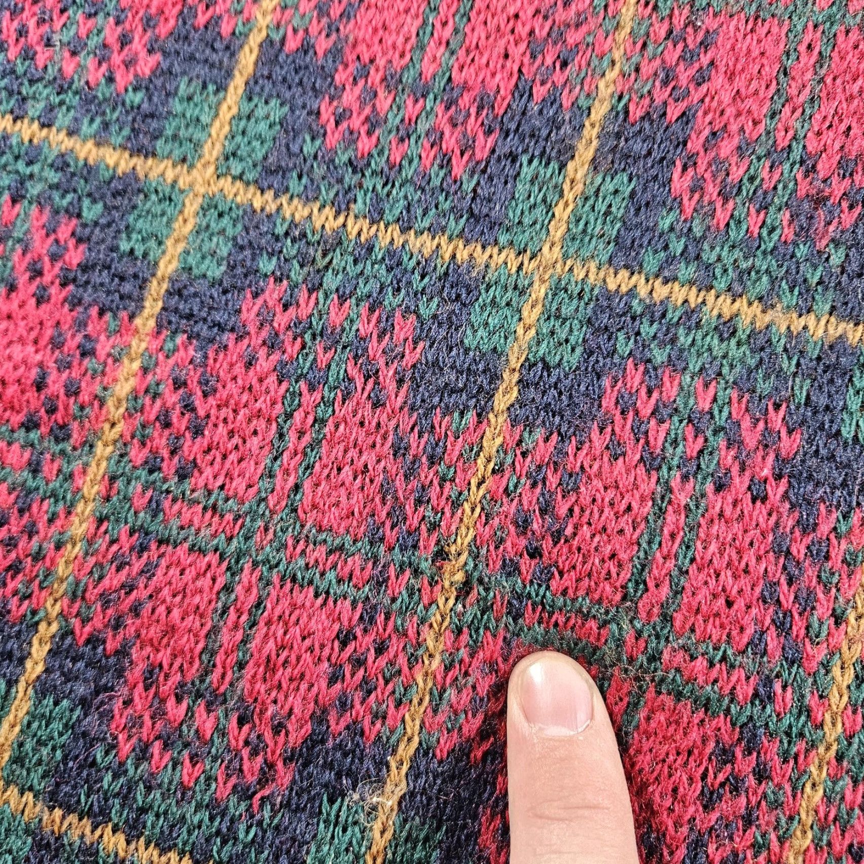 Vintage VINTAGE L.L. Bean Sweater Mens XL Red Green Wool Plaid Crewneck Knit USA 90s Size US XL / EU 56 / 4 - 4 Thumbnail