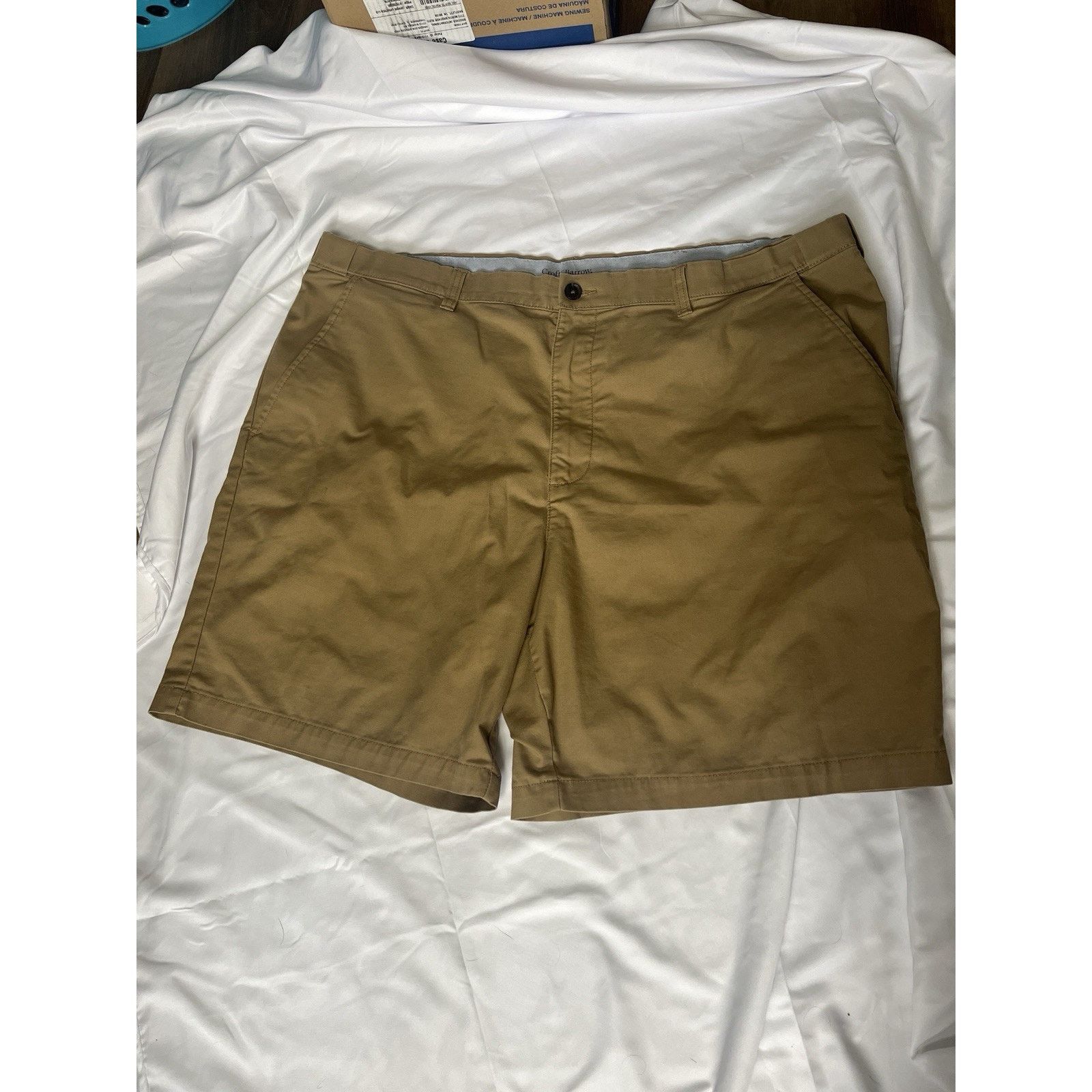 Croft & Barrow Croft & Barrow Shorts Men's Sz 44 Tan Chino Size US 44 / EU 60 - 1 Thumbnail