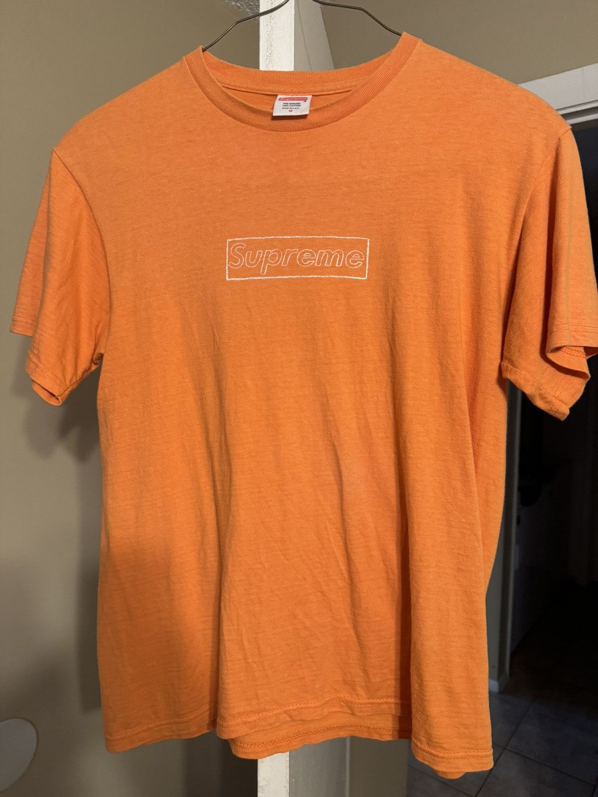 Supreme KAWS Orange Box Logo 2002 Size US M / EU 48-50 / 2 - 4 Thumbnail