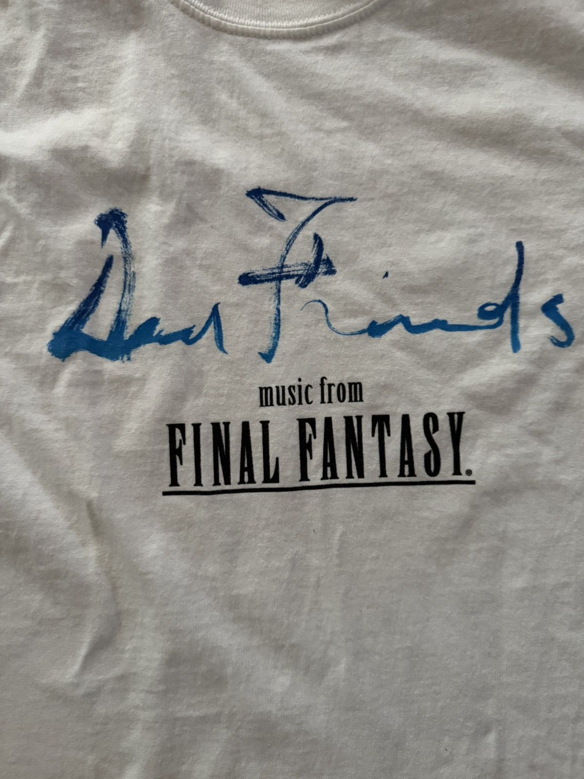 Gildan Final Fantasy Dear Friends graphic tee size s Size US S / EU 44-46 / 1 - 6 Thumbnail