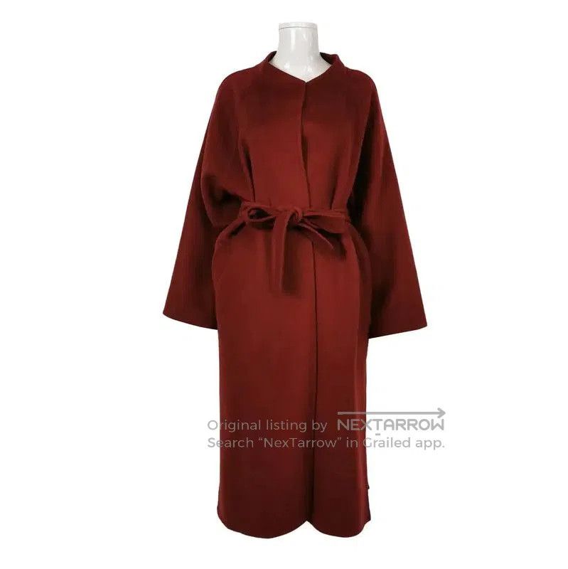 Max Mara MaxMara Women's Red Cashmere Coat . Size S / US 4 / IT 40 - 1 Thumbnail
