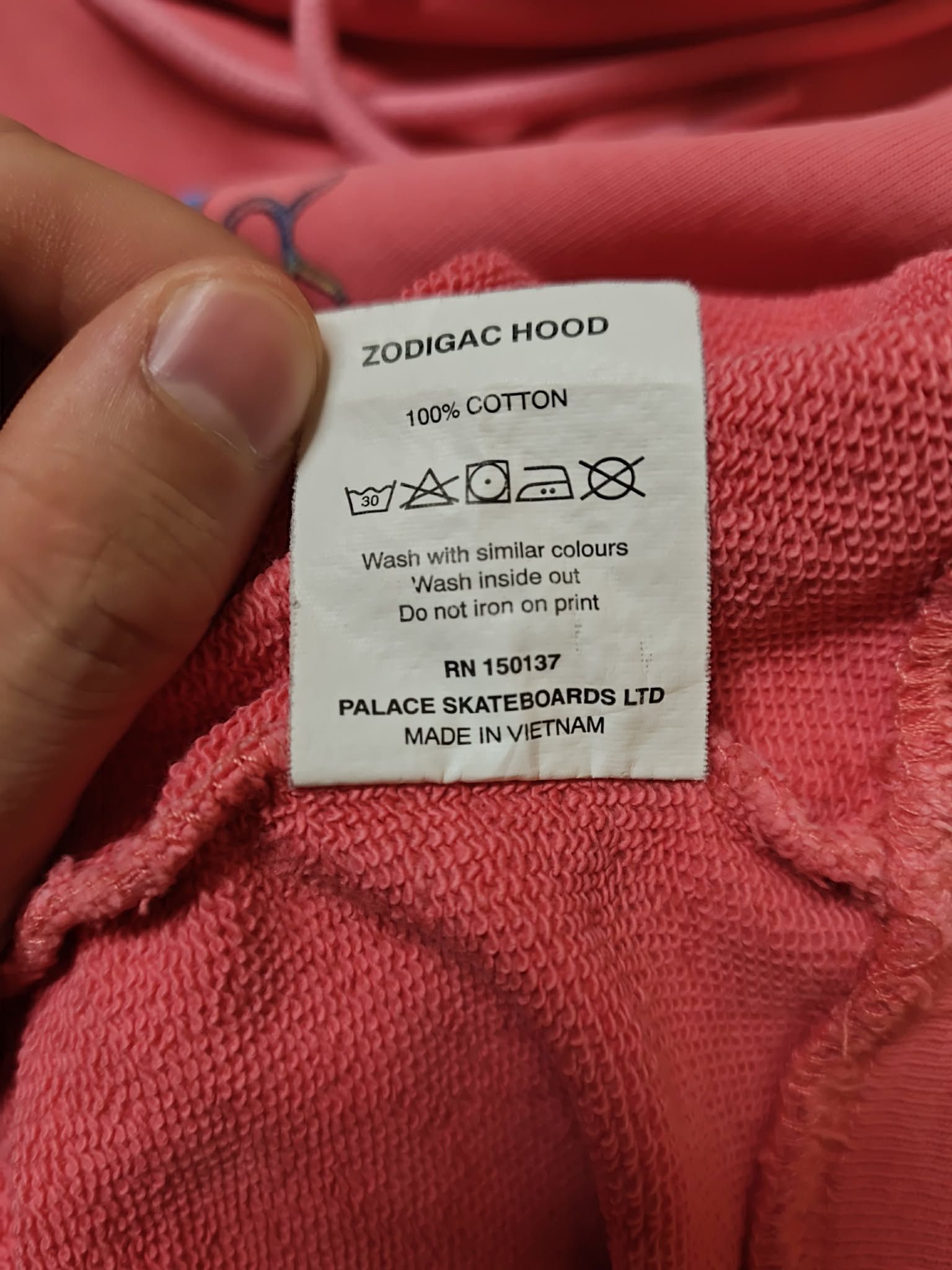 Palace Palace Zodiac Hoodie Pink Size M Size US M / EU 48-50 / 2 - 9 Thumbnail