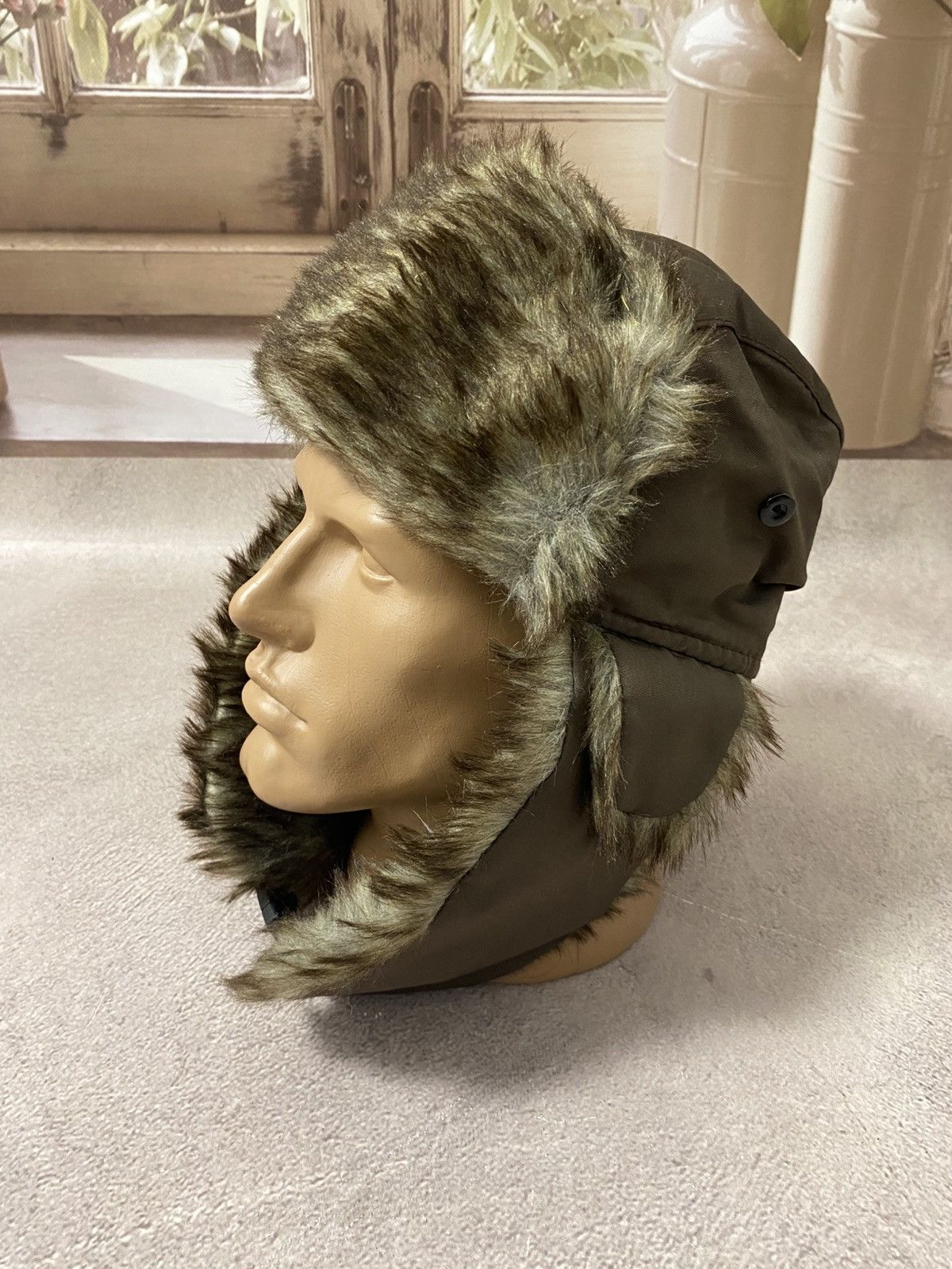 Vintage Ushanka Kanye West style Fur LGG style hat Size ONE SIZE - 1 Thumbnail