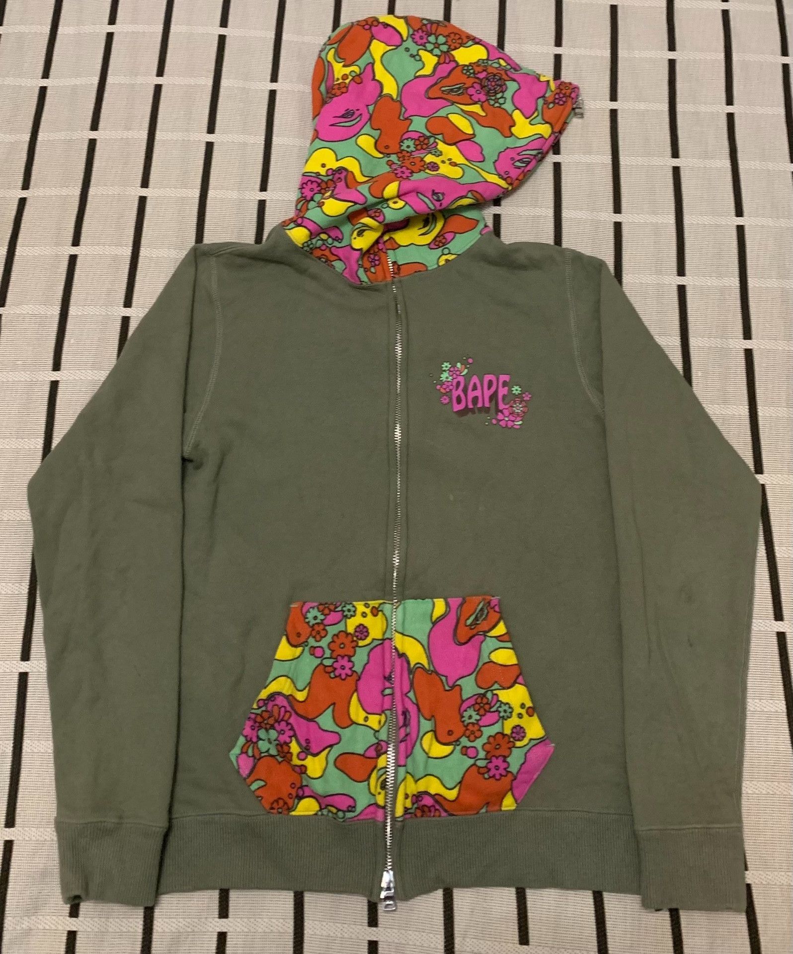 Bape Bape Camo Light Jacket XS Men Size US XS / EU 42 / 0 - 1 Thumbnail
