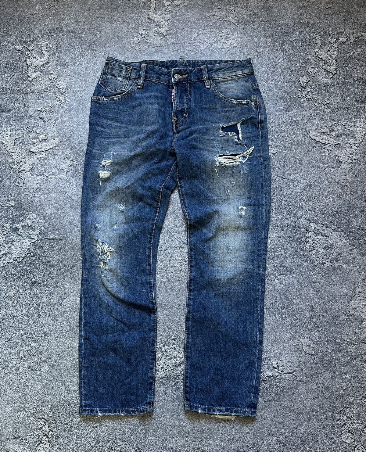 Dsquared2 Dsquared2 Women’s Low Rise Cropped Distressed Jeans Size 27 Size 27" / US 4 / IT 40 - 1 Thumbnail