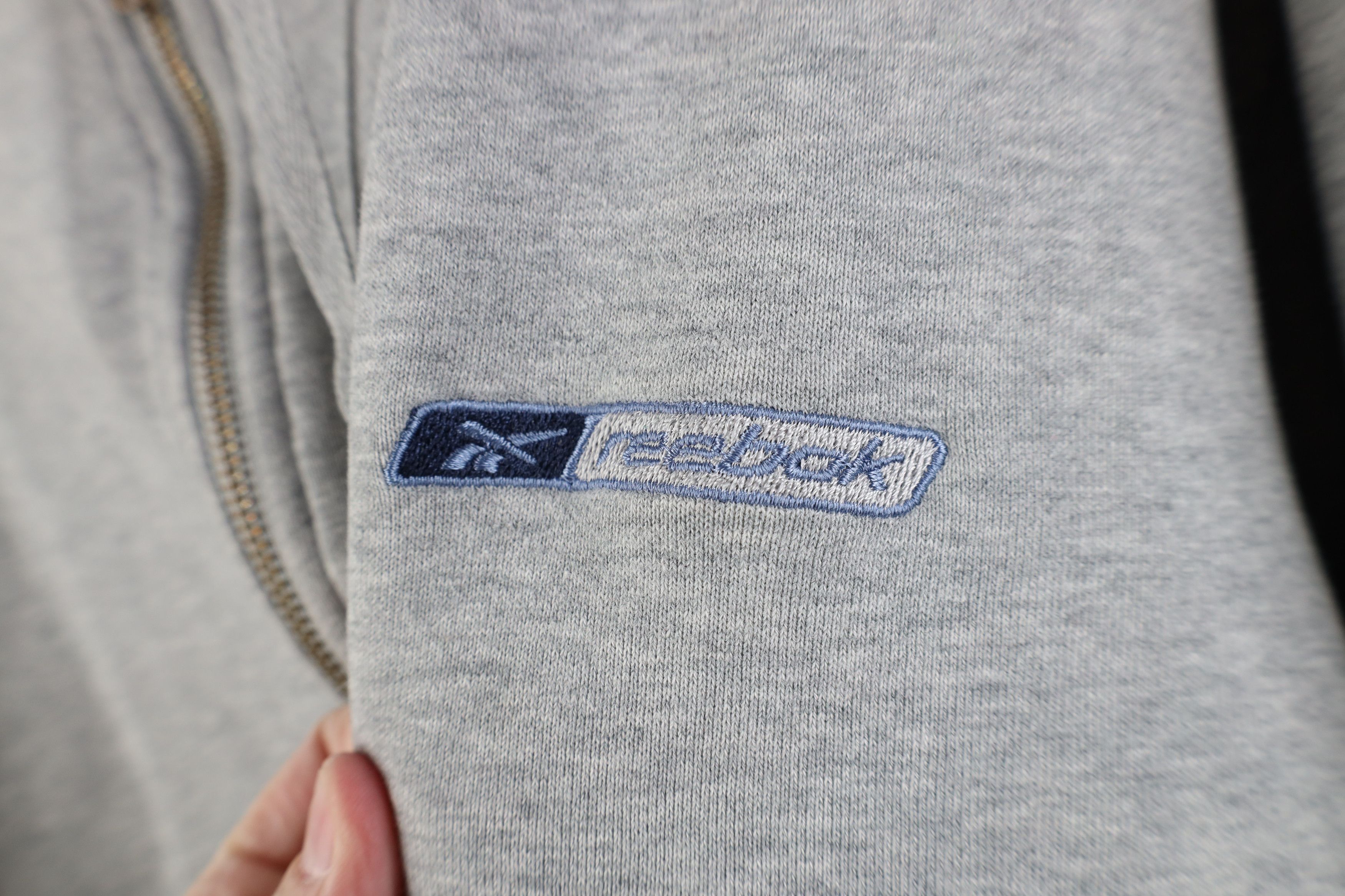 Reebok Vintage 90s Reebok Spell Out Full Zip Hoodie Sweatshirt Size US L / EU 52-54 / 3 - 4 Thumbnail