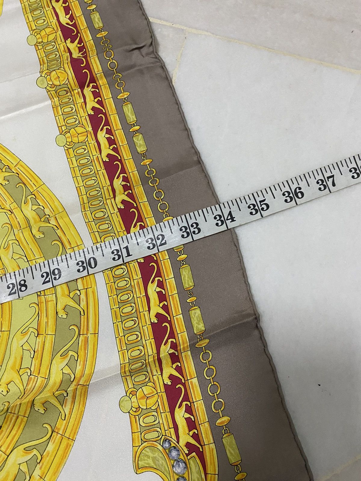 Cartier Cartier 100% Silk scarves made in france Size ONE SIZE - 12 Thumbnail