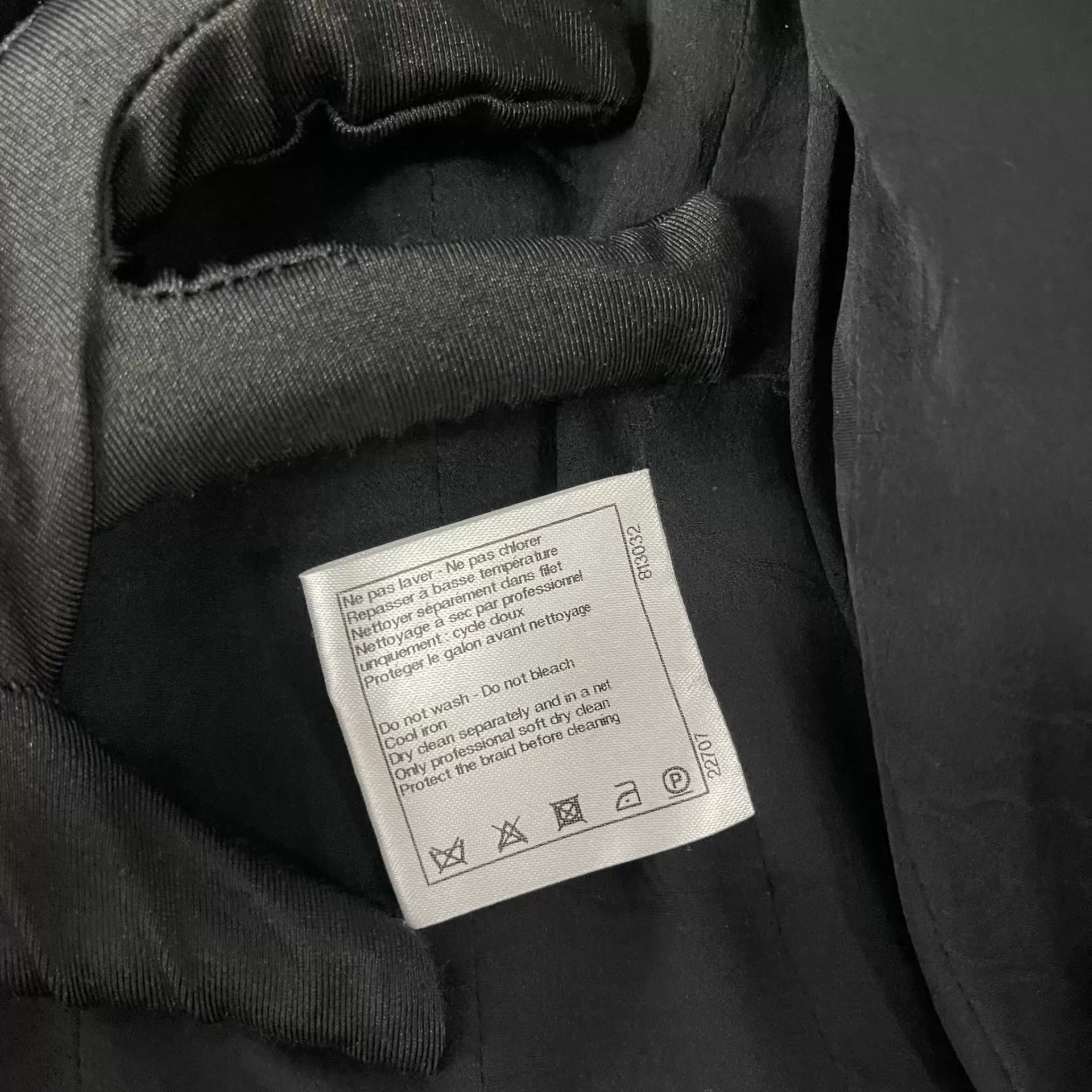 Chanel Chanel Black Velvet Jacket 34 Size XS / US 0-2 / IT 36-38 - 5 Thumbnail