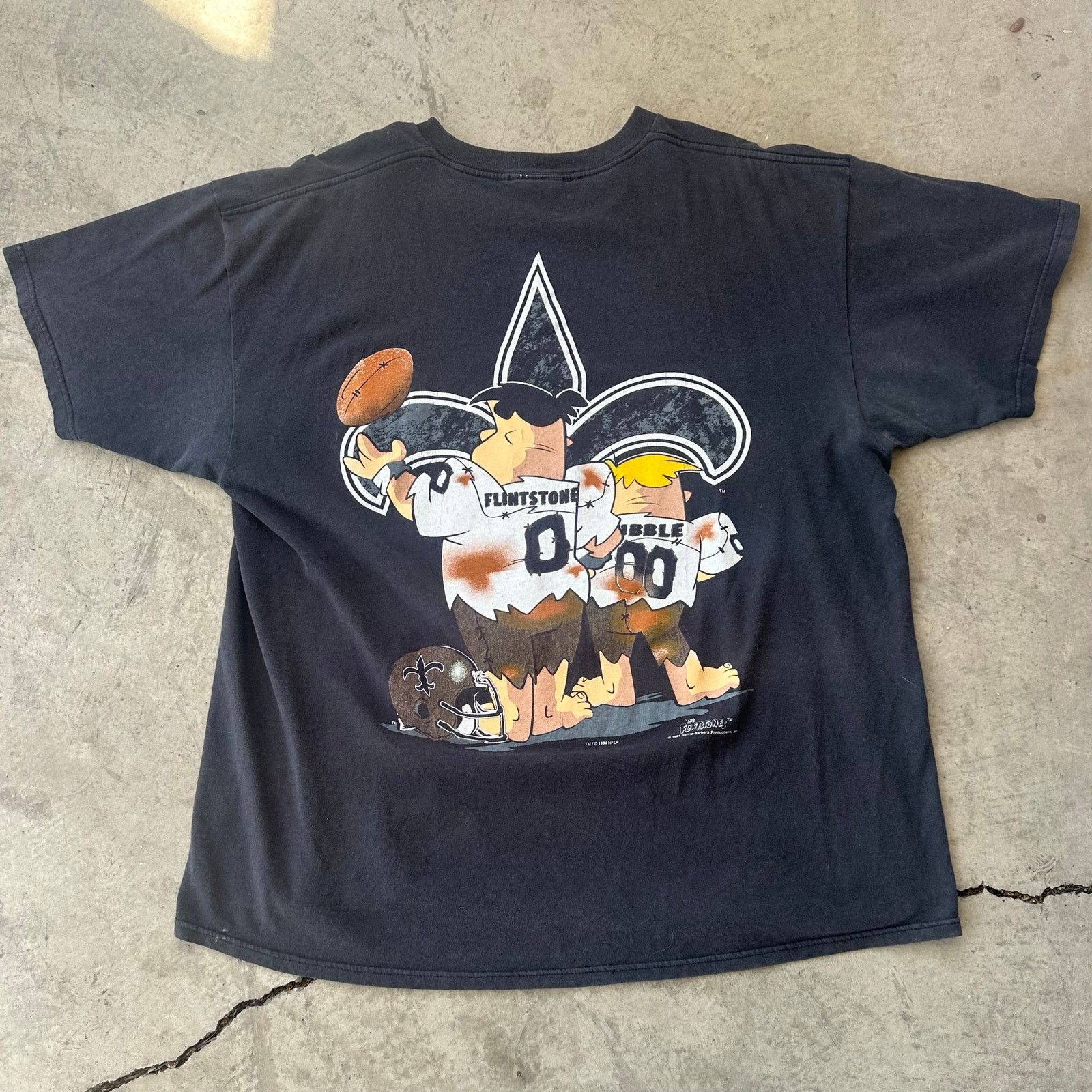 Other Vintage New Orleans saints flintstones graphic tee 1994 XL Size US XL / EU 56 / 4 - 4 Thumbnail