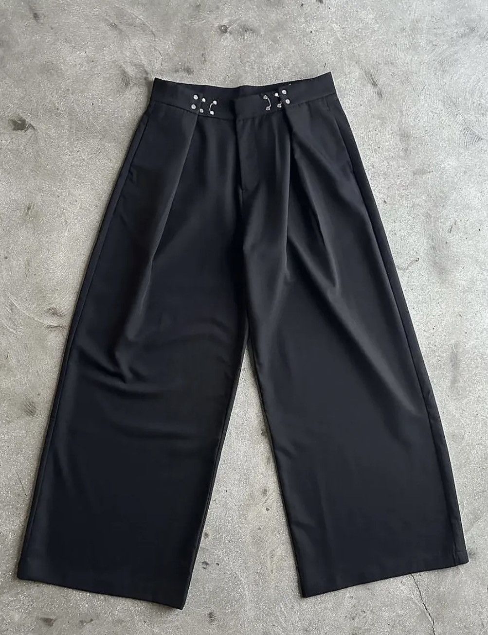 basketcase gallery BASKETCASE GALLERY CALDWELL CLASP DRESS PANTS