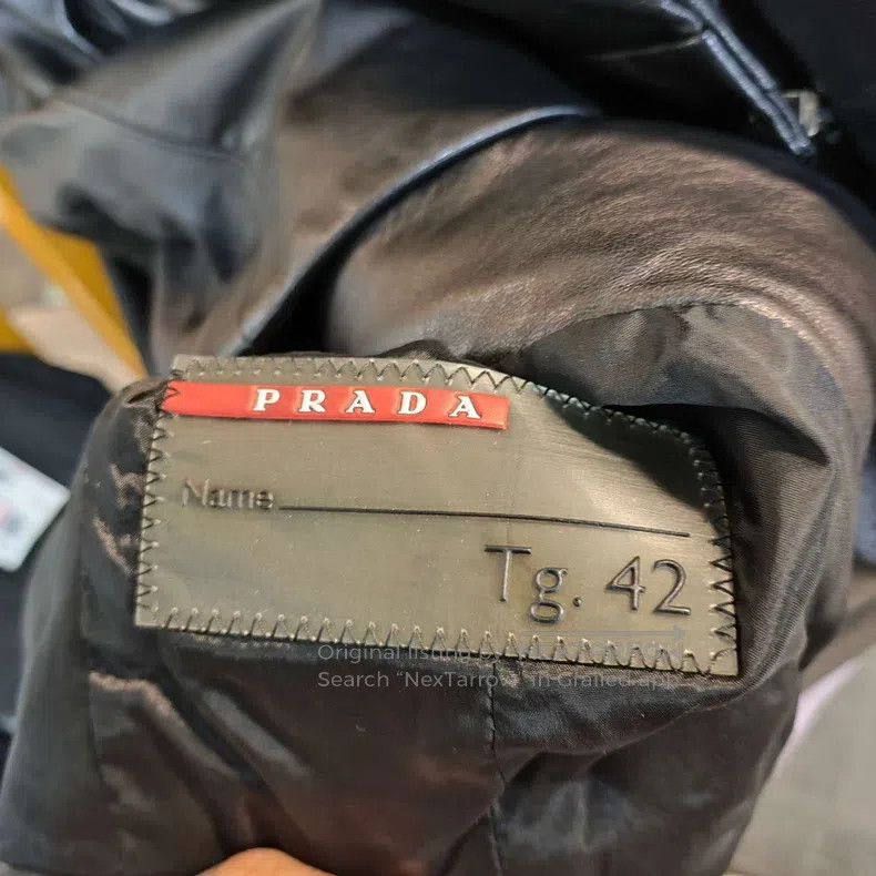 Prada Prada Black sheepskin jacket Size US XS / EU 42 / 0 - 3 Thumbnail