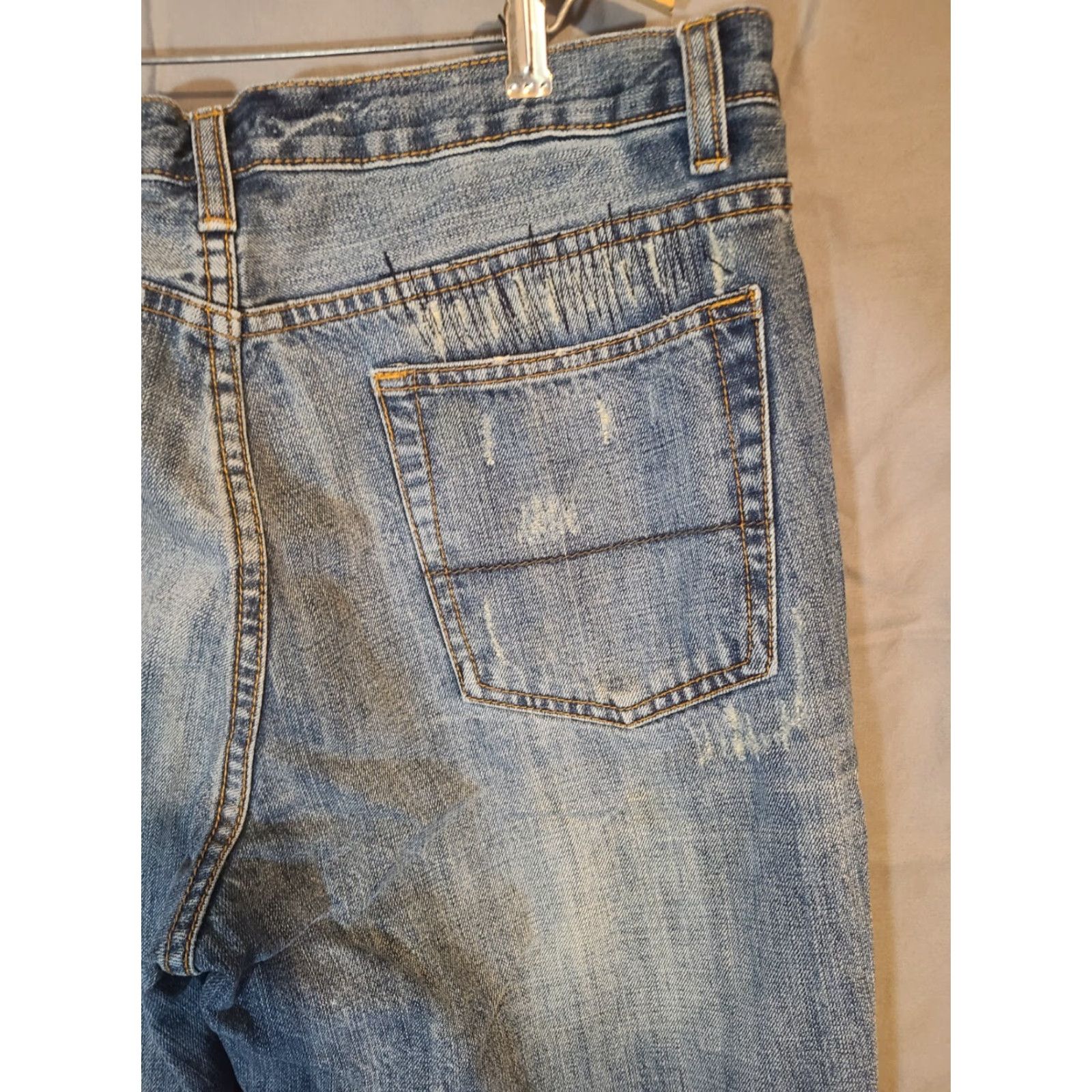 Vintage Industrial Exchange Jeans Mens Distressed Destroyed Loose Fit 36x34 5-Pocket Denim Blue 80s Theme Straight Jeans Mens Size US 36 / EU 52 - 6 Thumbnail
