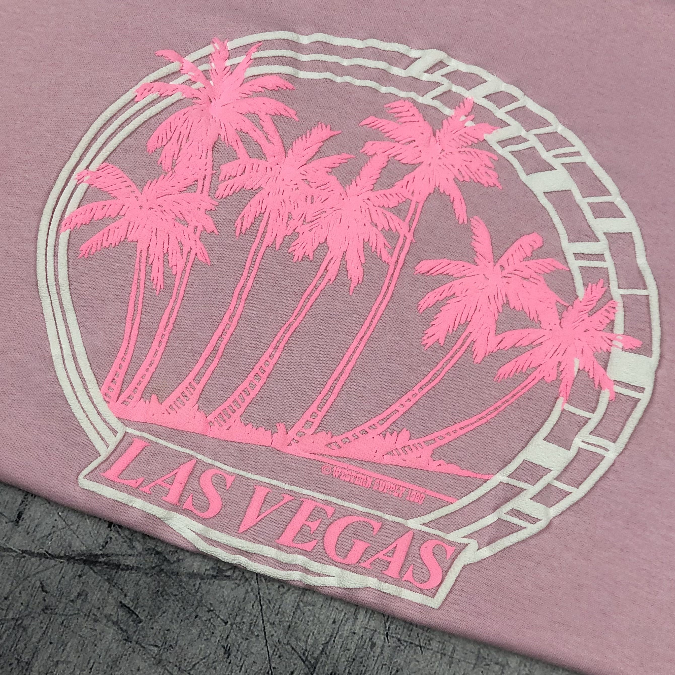 Vintage 1989 Las Vegas Puff Print Pink Tee Size US XL / EU 56 / 4 - 8 Thumbnail