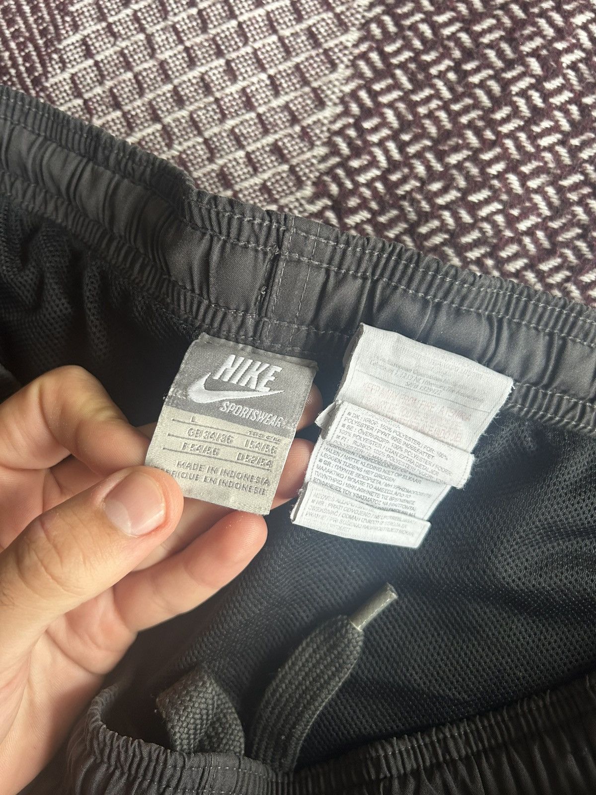 Nike Vintage Nike Sportswear Track Pants Streetwear Style Size L Size US 36 / EU 52 - 10 Thumbnail