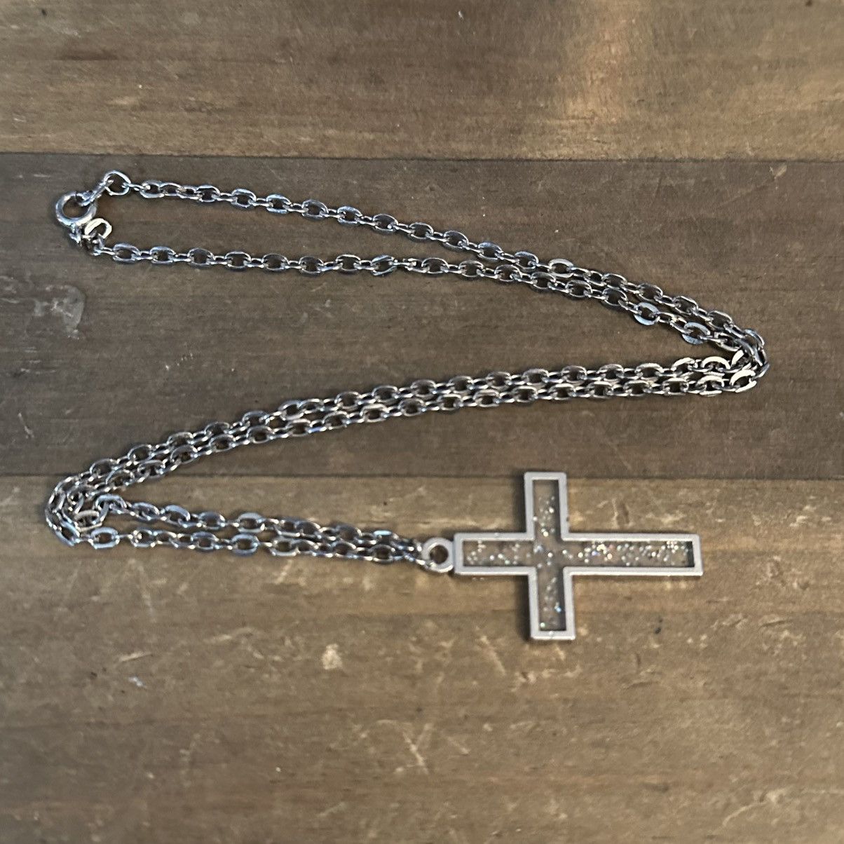 Vintage Vintage silver iridescent glitter cross pendant necklace Size ONE SIZE - 2 Thumbnail