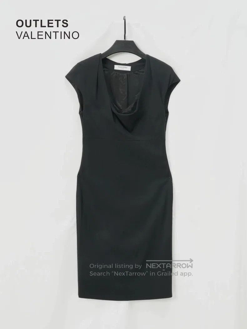 Valentino Valentino Wool-blend dress Size M / US 6-8 / IT 42-44 - 1 Thumbnail