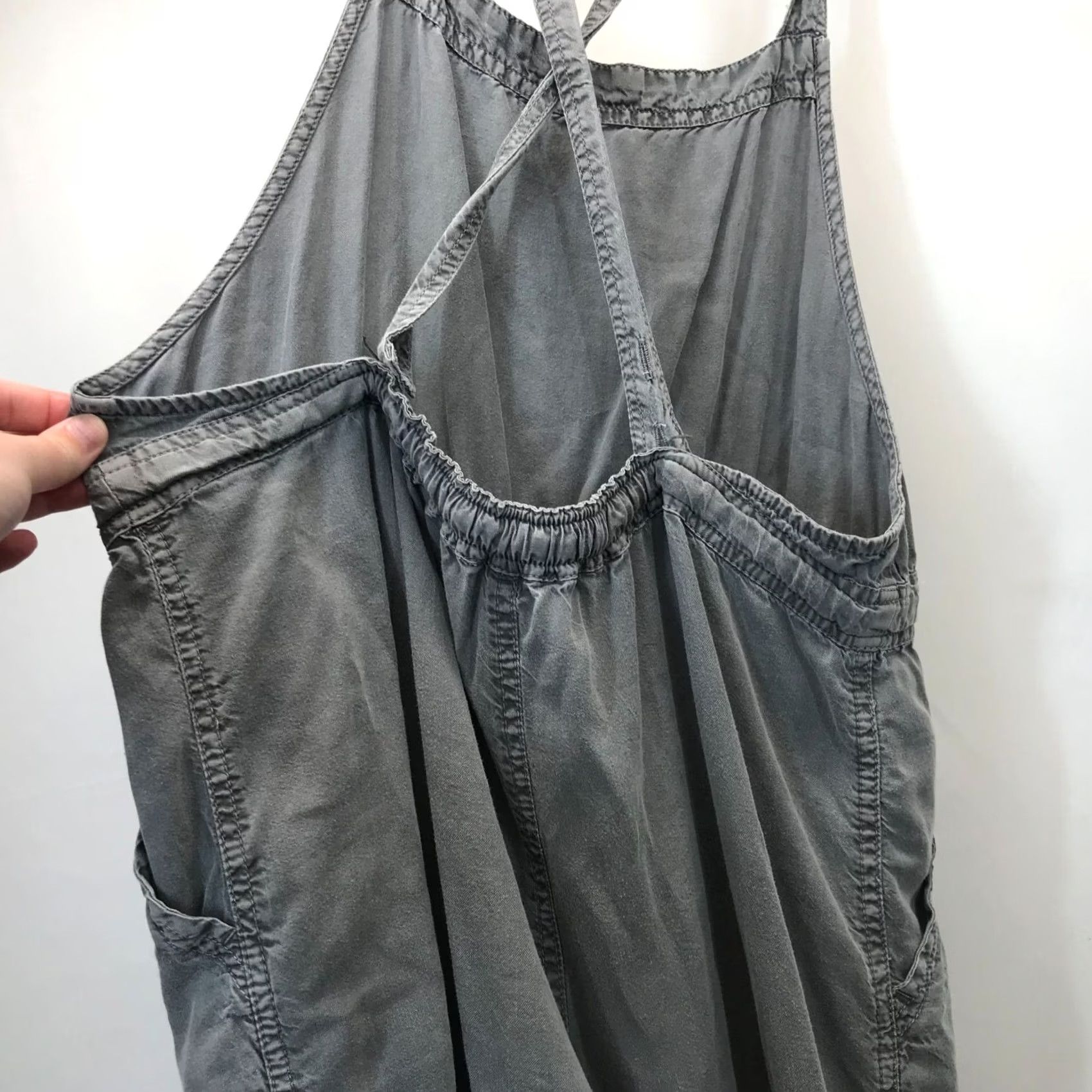Vintage SUSINA Women's Small - Gray 100% TENCEL Sleeveless Gathered Waist Jumpsuit Size 28" / US 6 / IT 42 - 6 Thumbnail