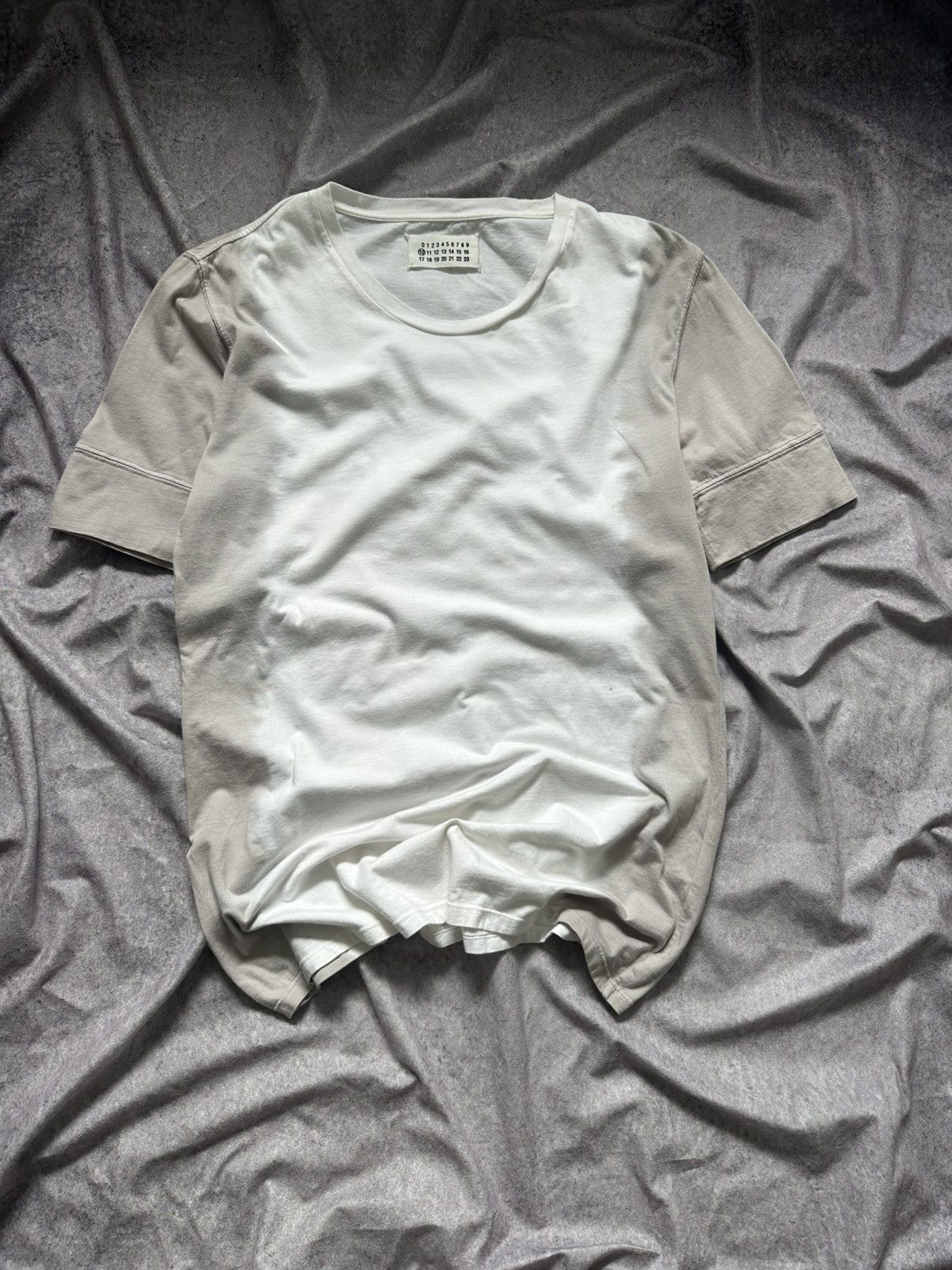 Maison Margiela Maison Margiela SSIl Dyed Colors Panel T-Shirt Size 48(M/L) Size US M / EU 48-50 / 2 - 2 Thumbnail