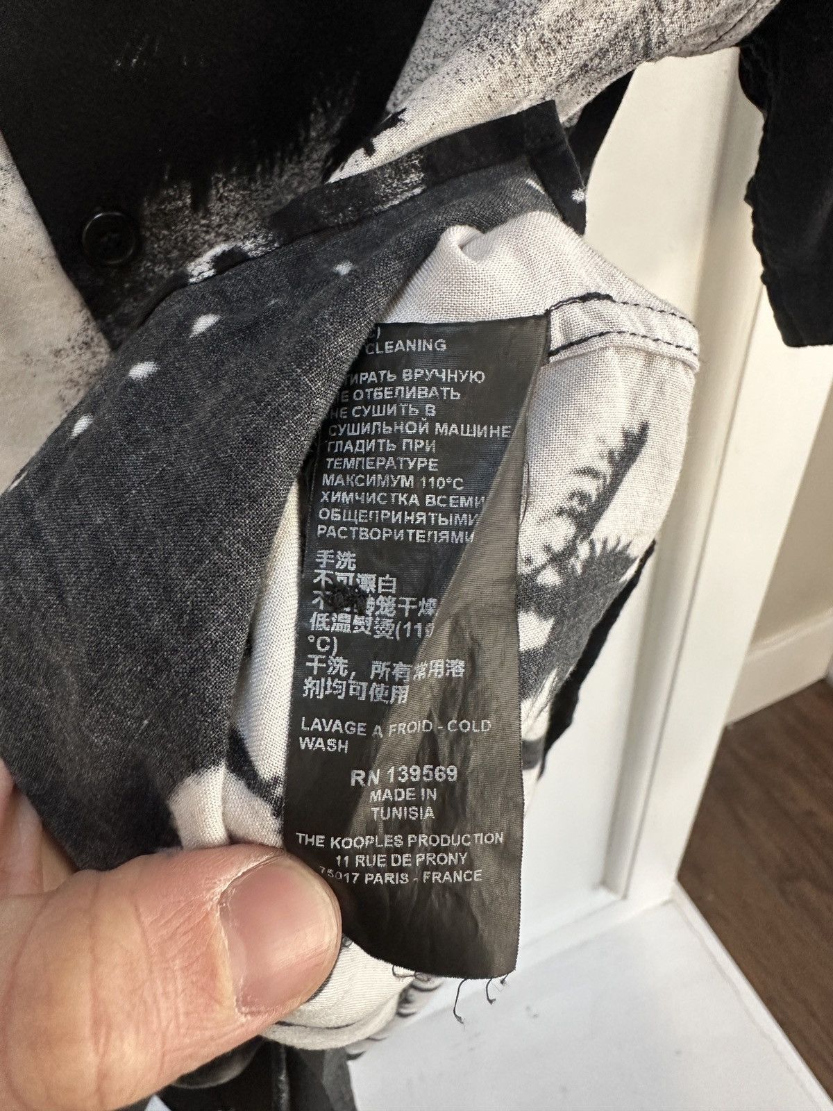 The Kooples Palm SS Button Down Size US L / EU 52-54 / 3 - 6 Thumbnail