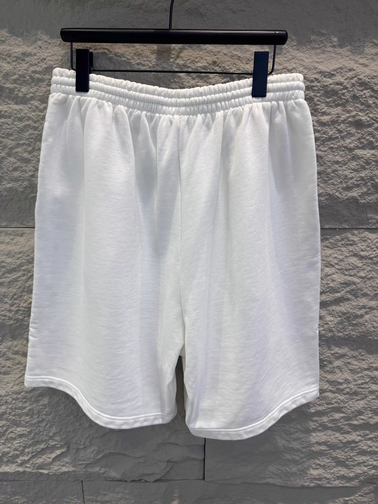Balenciaga Balenciaga White Embroidered Logo Oversized Shorts XS Size US 27 - 4 Thumbnail