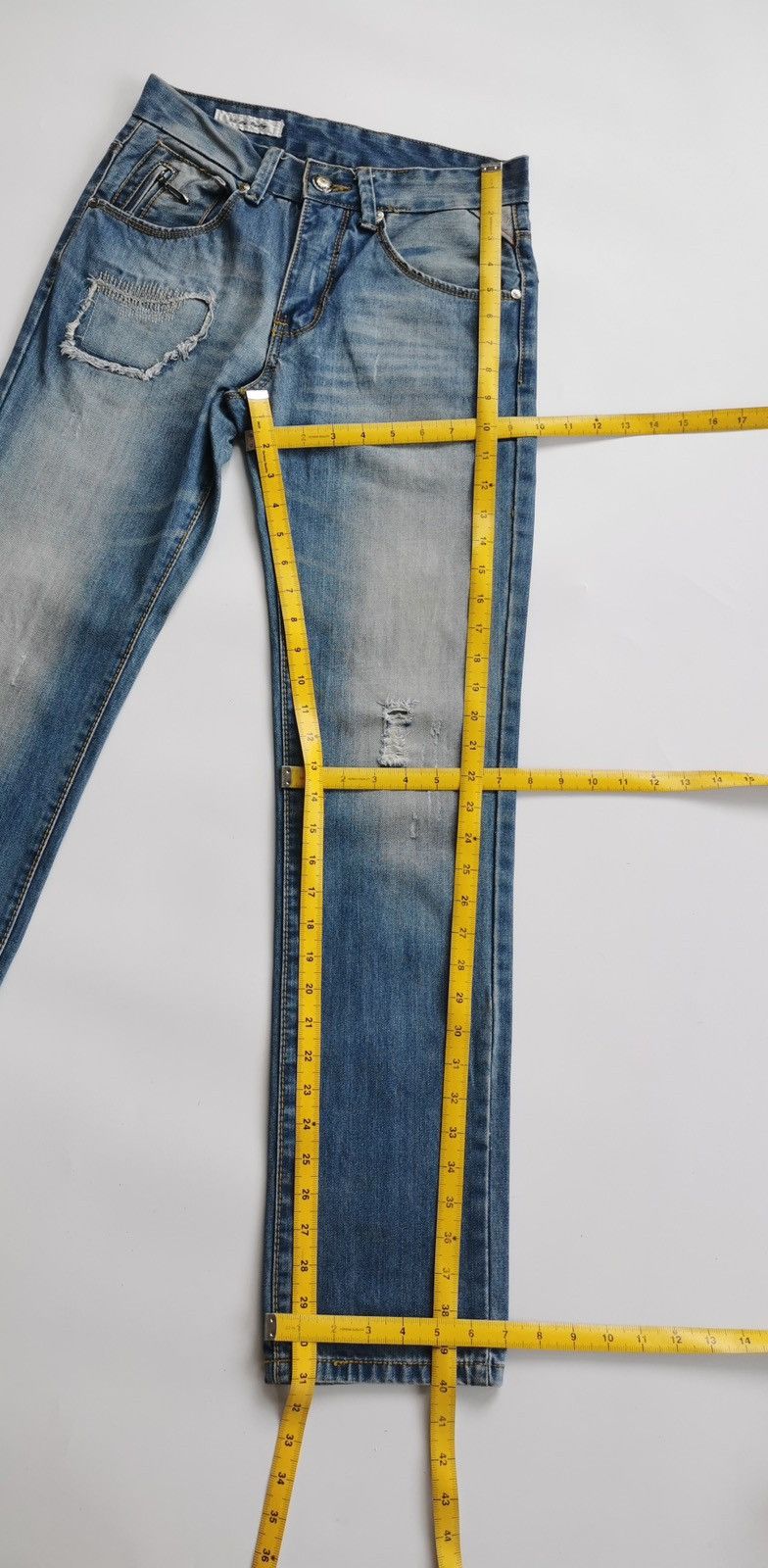 Replay We Are Replay Stud Distressed Patchwork Jeans Size US 28 / EU 44 - 13 Thumbnail