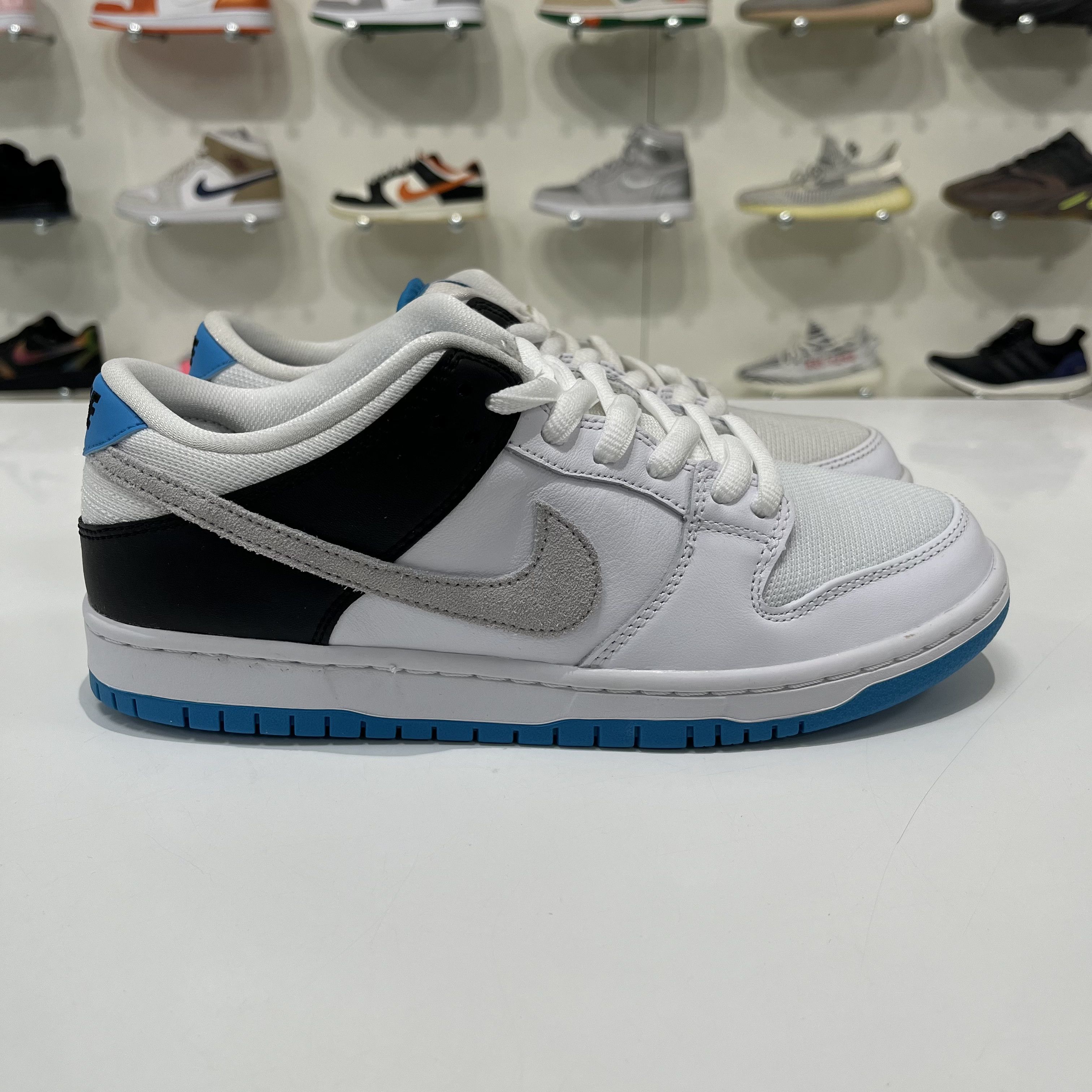 Nike Nike Dunk Low Laser Blue Size US 7.5 / EU 40-41 - 4 Thumbnail