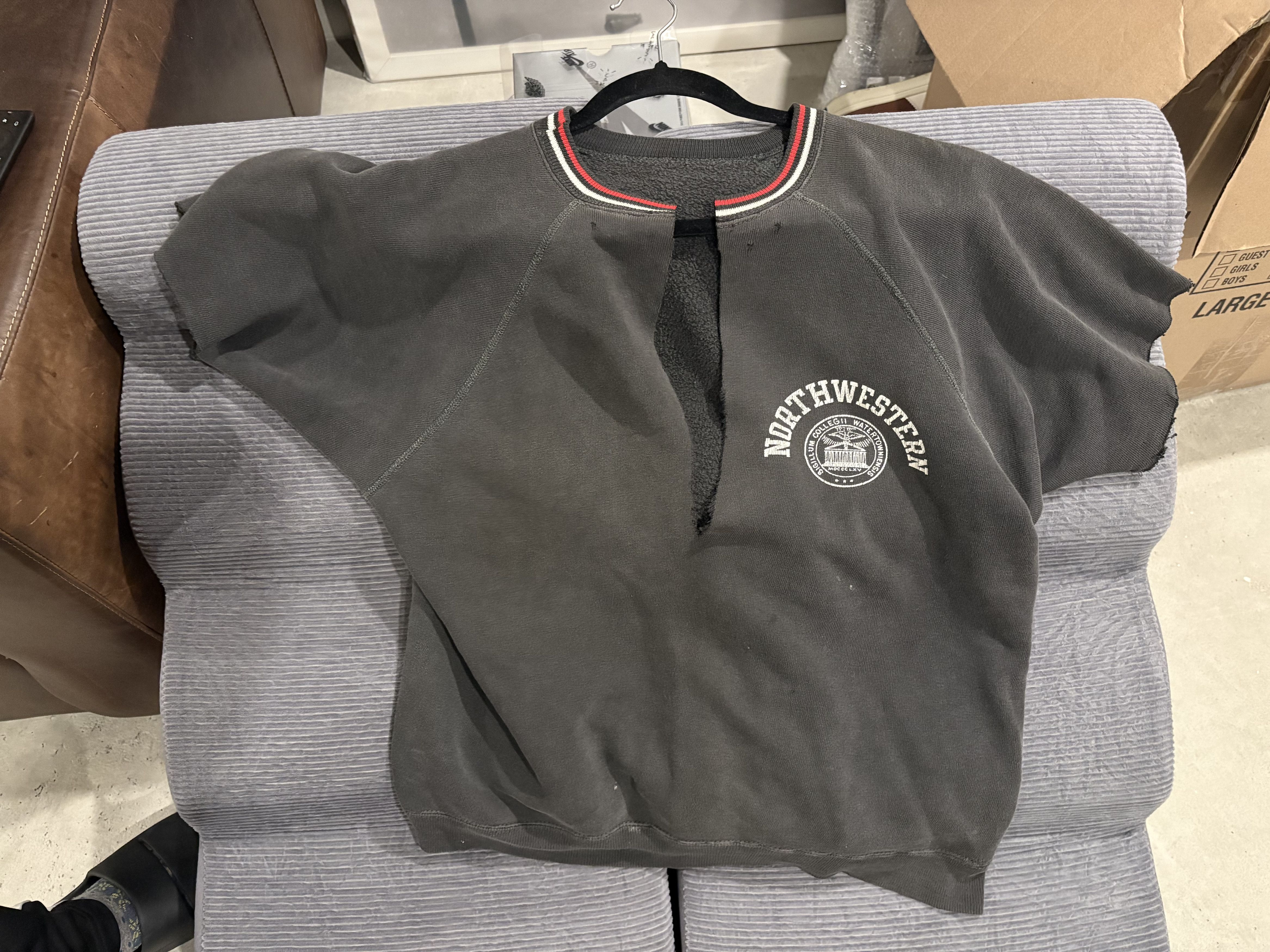 Other Northwestern Sweater - Sleeveless Size US M / EU 48-50 / 2 - 1 Thumbnail