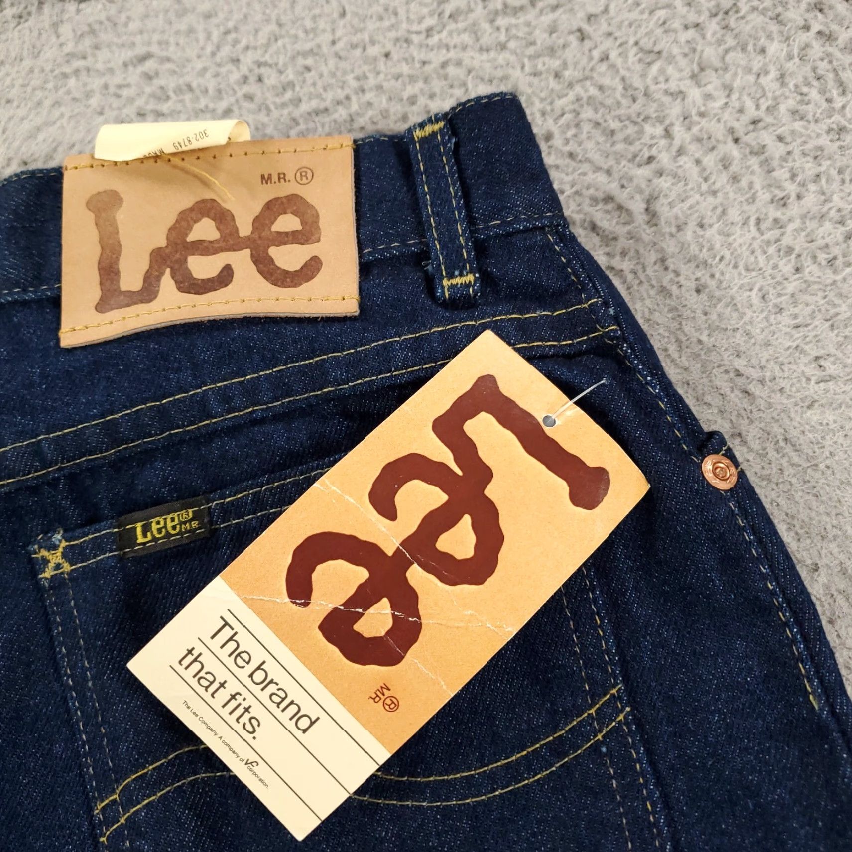 Lee VINTAGE Lee Jeans Womens Juniors 11 Blue High Rise Straight Denim 80s 90s Retro Classic Size 32" / US 10 / IT 46 - 4 Thumbnail