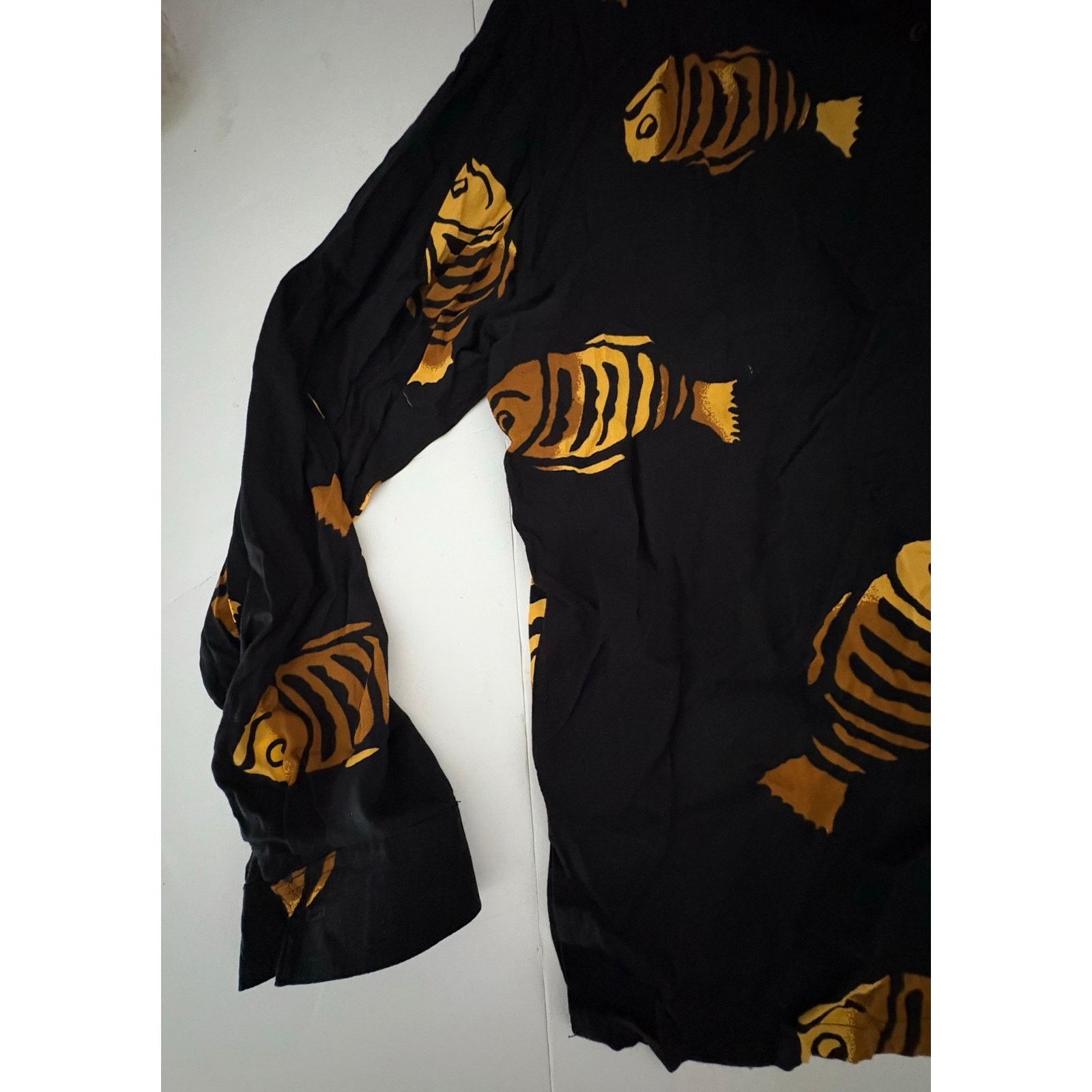 Other Presidential Mens button down gold fish size 2XL Size US XL / EU 56 / 4 - 3 Thumbnail