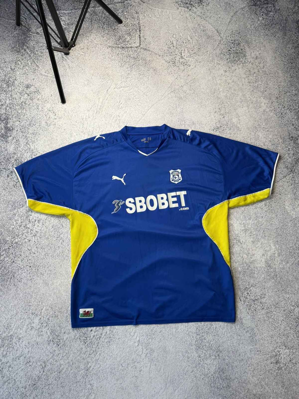 Puma Vintage Puma Cardiff City 2009/10 Home Shirt Soccer Jersey Size US XL / EU 56 / 4 - 1 Thumbnail