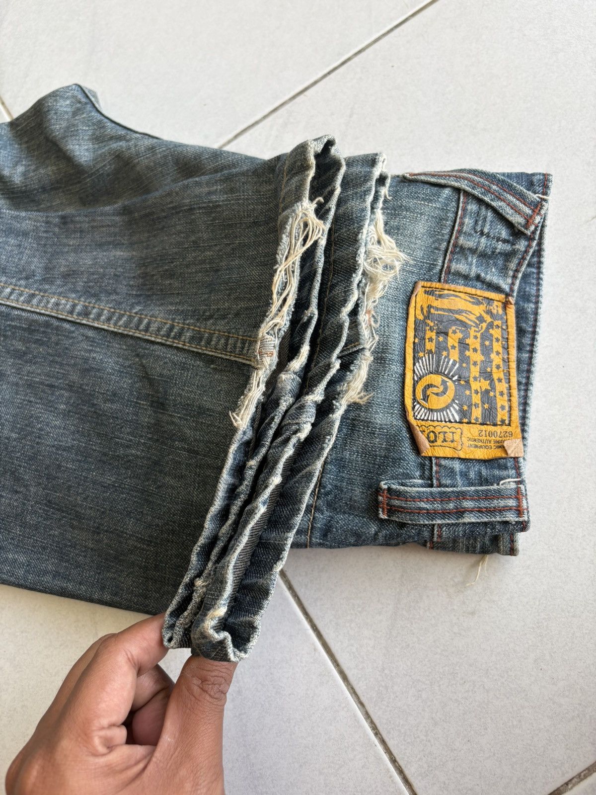 Vintage Korean Iloi Streetwear Low Flared Jeans Distressed Denim Size US 31 - 16 Thumbnail