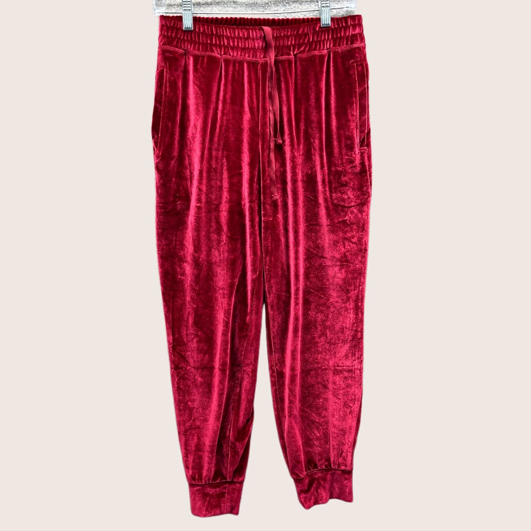 Fabletics Fabletics Velour Jogger Pants Women Small Red Velvet Lounge High Rise Soft Regular Inseam 28 in Pockets Jogger Size 28" / US 6 / IT 42 - 1 Thumbnail