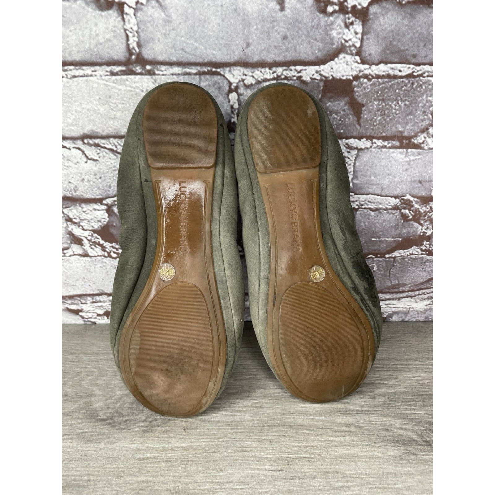 Lucky Brand Lucky Brand Olive Green Suede Erin Round Toe Ballet Flats Wo Size US 8.5 / IT 38.5 - 20 Thumbnail