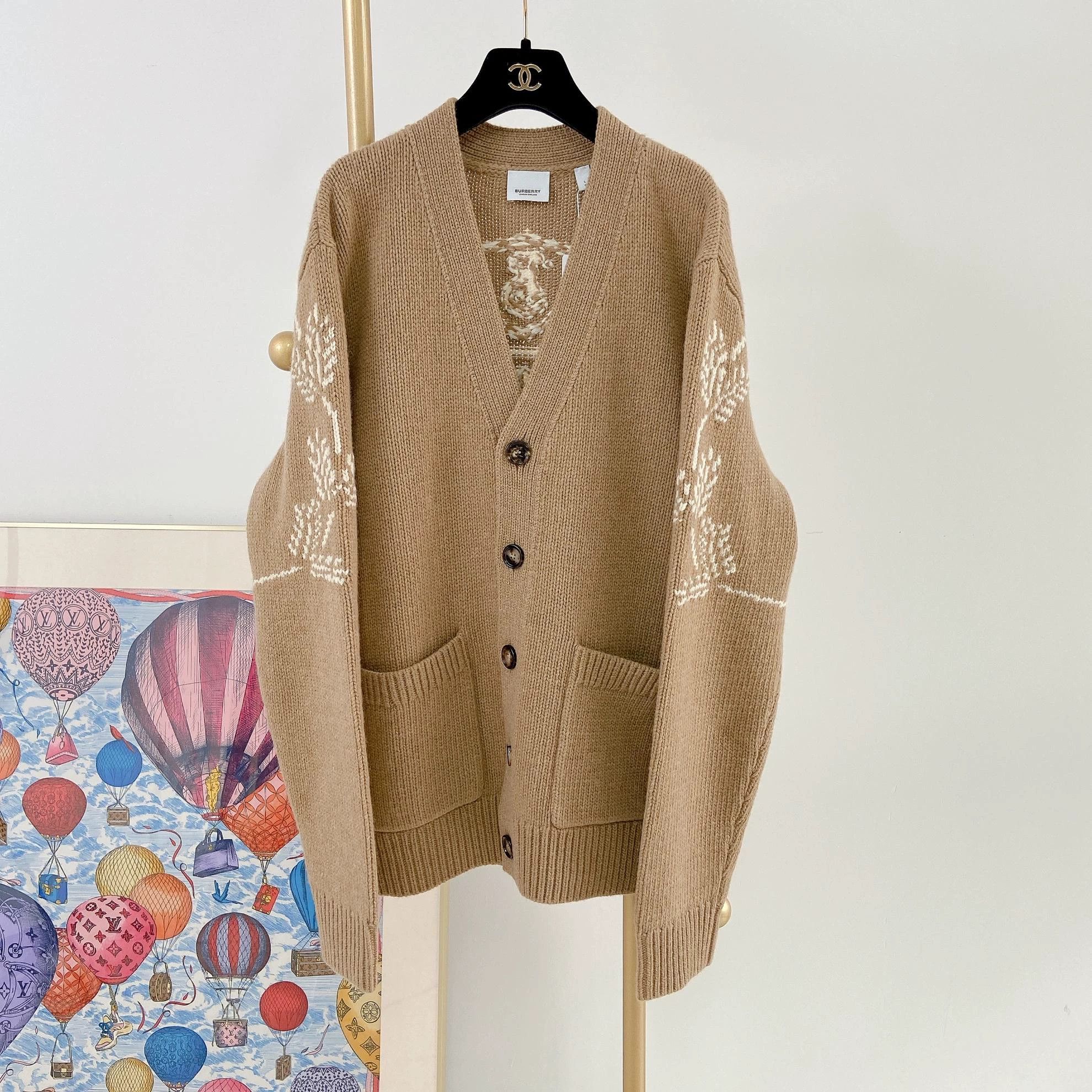 Burberry Burberry Horseferry Embroidery Cardigan L Size US L / EU 52-54 / 3 - 1 Thumbnail