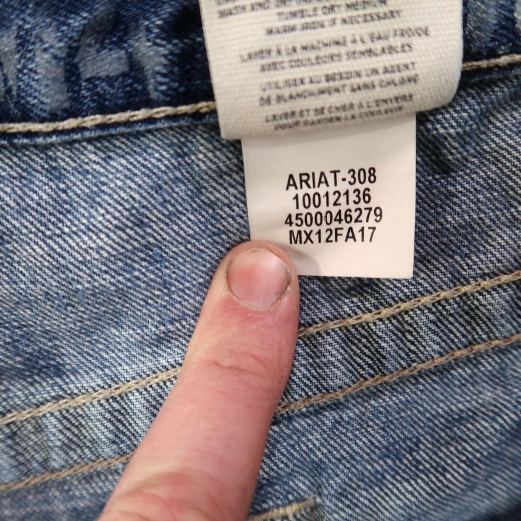 Ariat Ariat Jeans M4 Low Bootcut Men 40x32 Blue Denim Brand: Ariat Comfort Fit 5-Pocket Wear-Resistant Dark Wash Mens Size US 40 / EU 56 - 6 Thumbnail