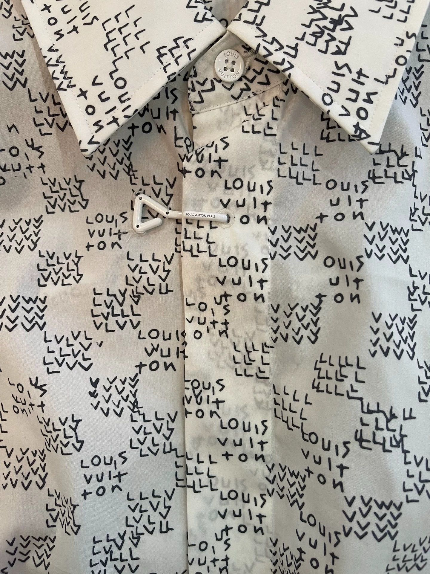 Louis Vuitton LV Full Logo Checkerboard Shirt XL New with Tags Hook Button Size US XL / EU 56 / 4 - 2 Thumbnail