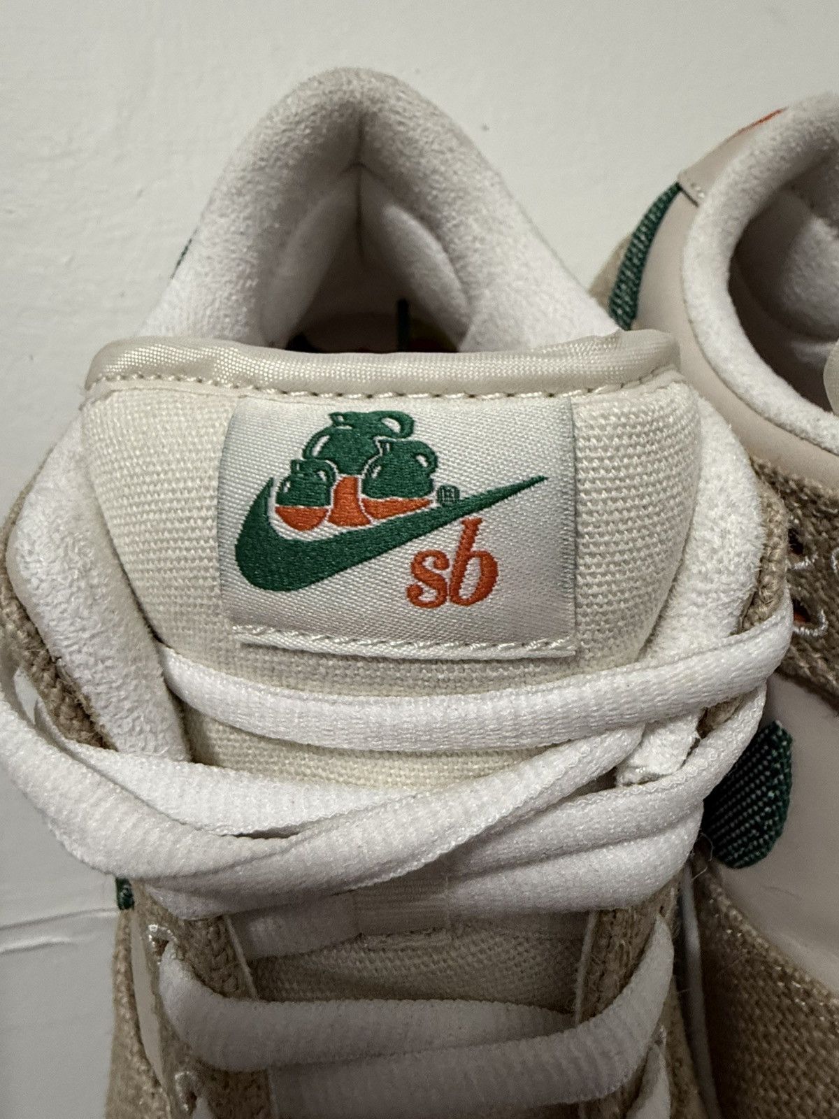 Nike Nike SB Dunk Low Jarritos Size US 8 / EU 41 - 14 Thumbnail