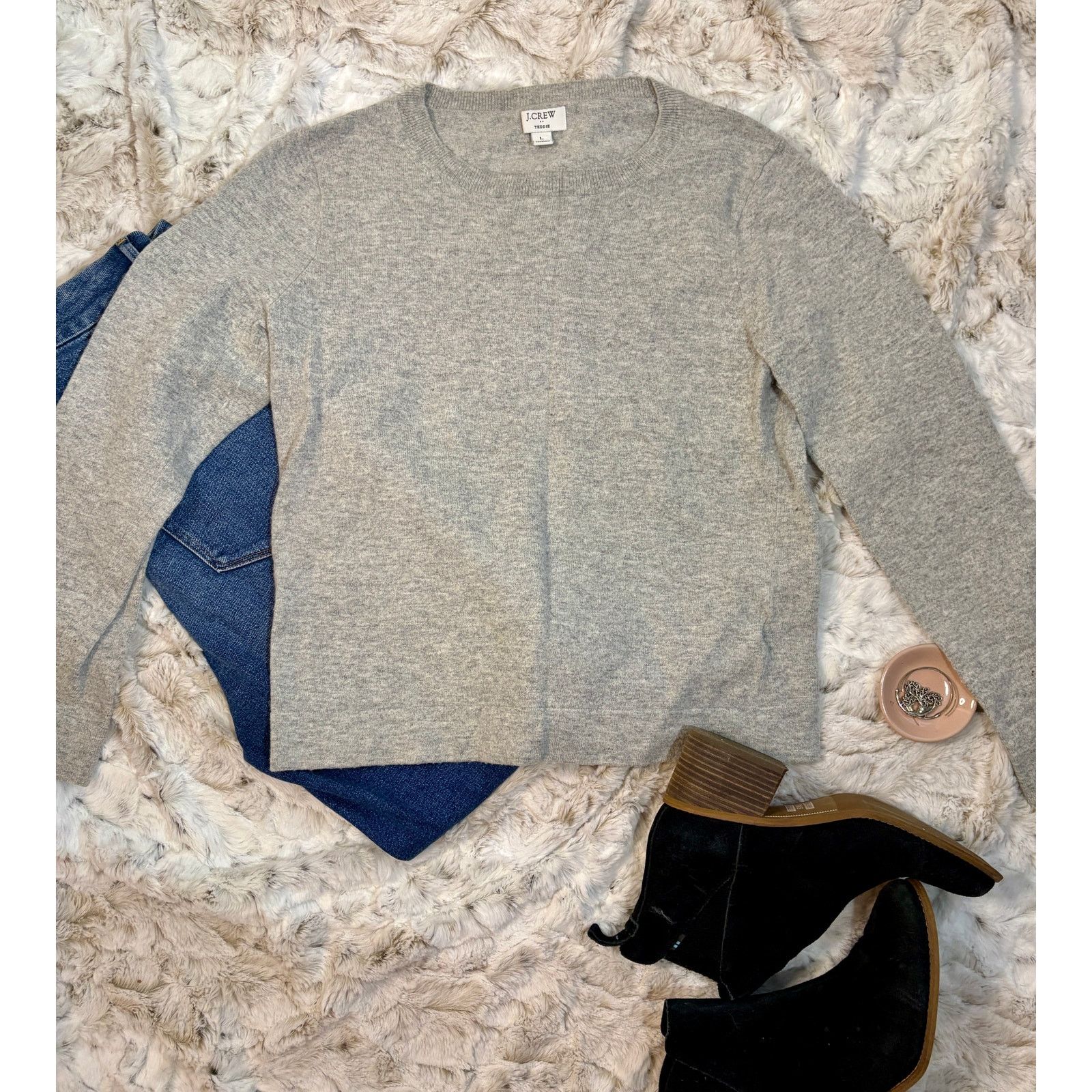 J.Crew J. Crew Gray Classic Crew Neck Sweater Size L / US 10 / IT 46 - 2 Thumbnail