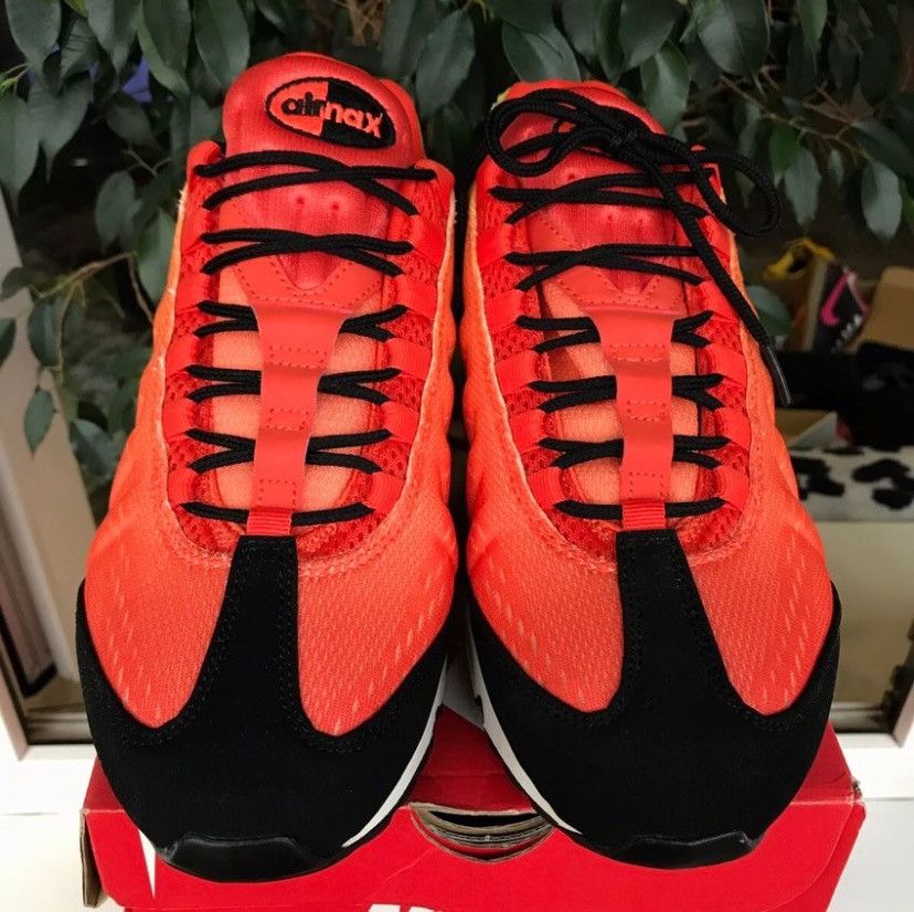 Nike Nike Air Max 95 EM 2012 TN 97 TL Shox ACG Supreme DN Jordan Size US 9.5 / EU 42-43 - 2 Thumbnail