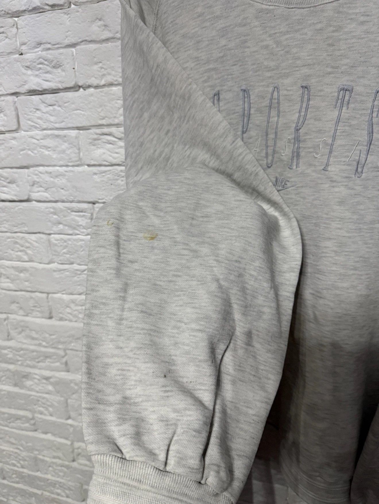 Nike Nike Vintage 80`s Rare Sweatshirt Sports Classic Oversized Size US XL / EU 56 / 4 - 7 Thumbnail